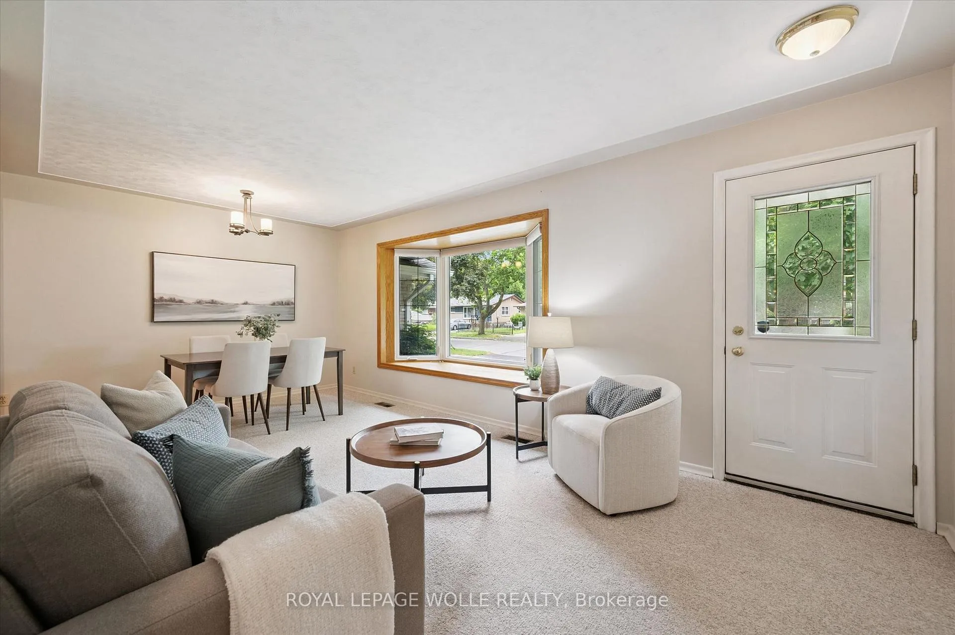 Photo 5 of 77 Maywood Road, Kitchener — HOMEH