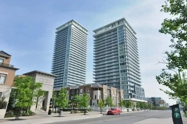 Front of Unit 1802, 365 Prince Of Wales Drive