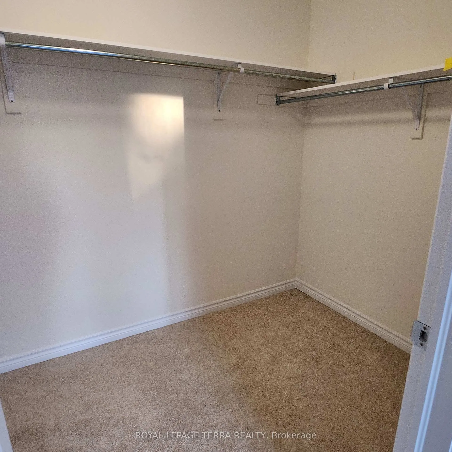 Photo 30 of 338 Fleetwood Drive, Oshawa, Eastdale — HOMEH