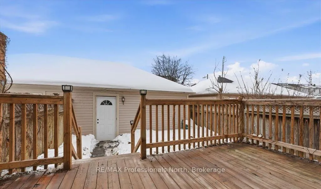 Photo 24 of 98 Roxton Road, Oakville, River Oaks — HOMEH