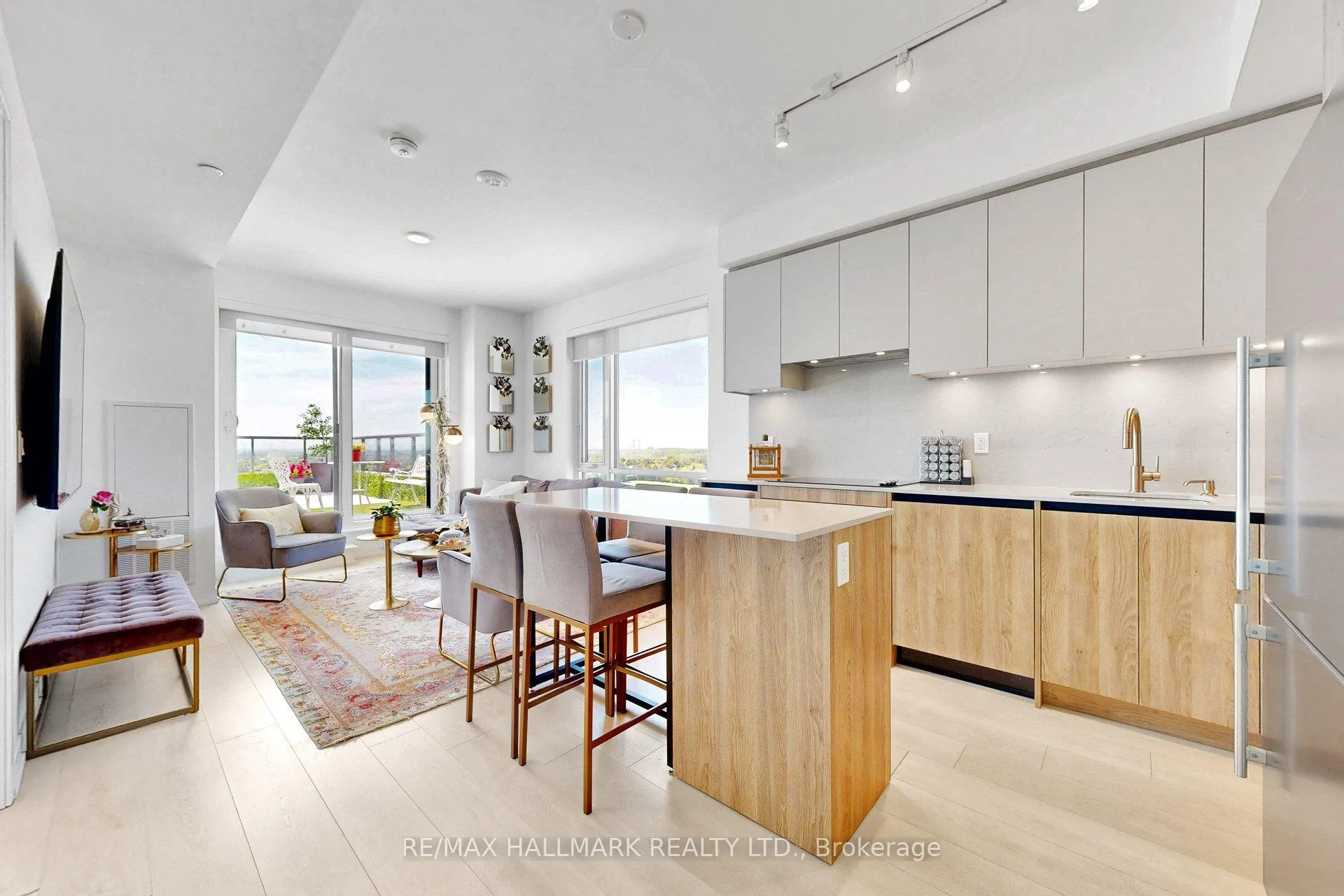 Photo 1 of Unit 1101, 8 Beverley Glen Boulevard, Vaughan, Beverley Glen — HOMEH