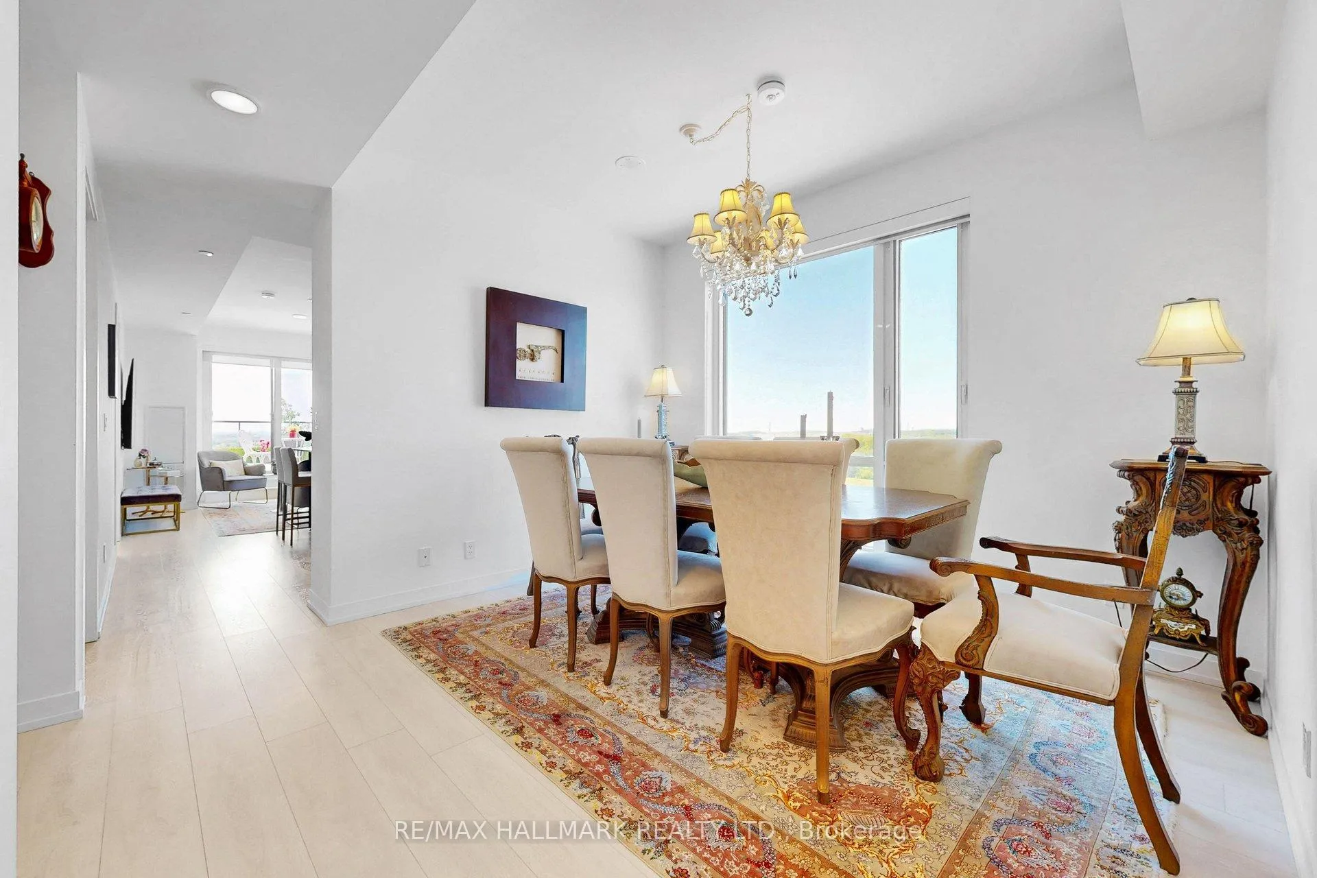 Photo 3 of Unit 1101, 8 Beverley Glen Boulevard, Vaughan, Beverley Glen — HOMEH