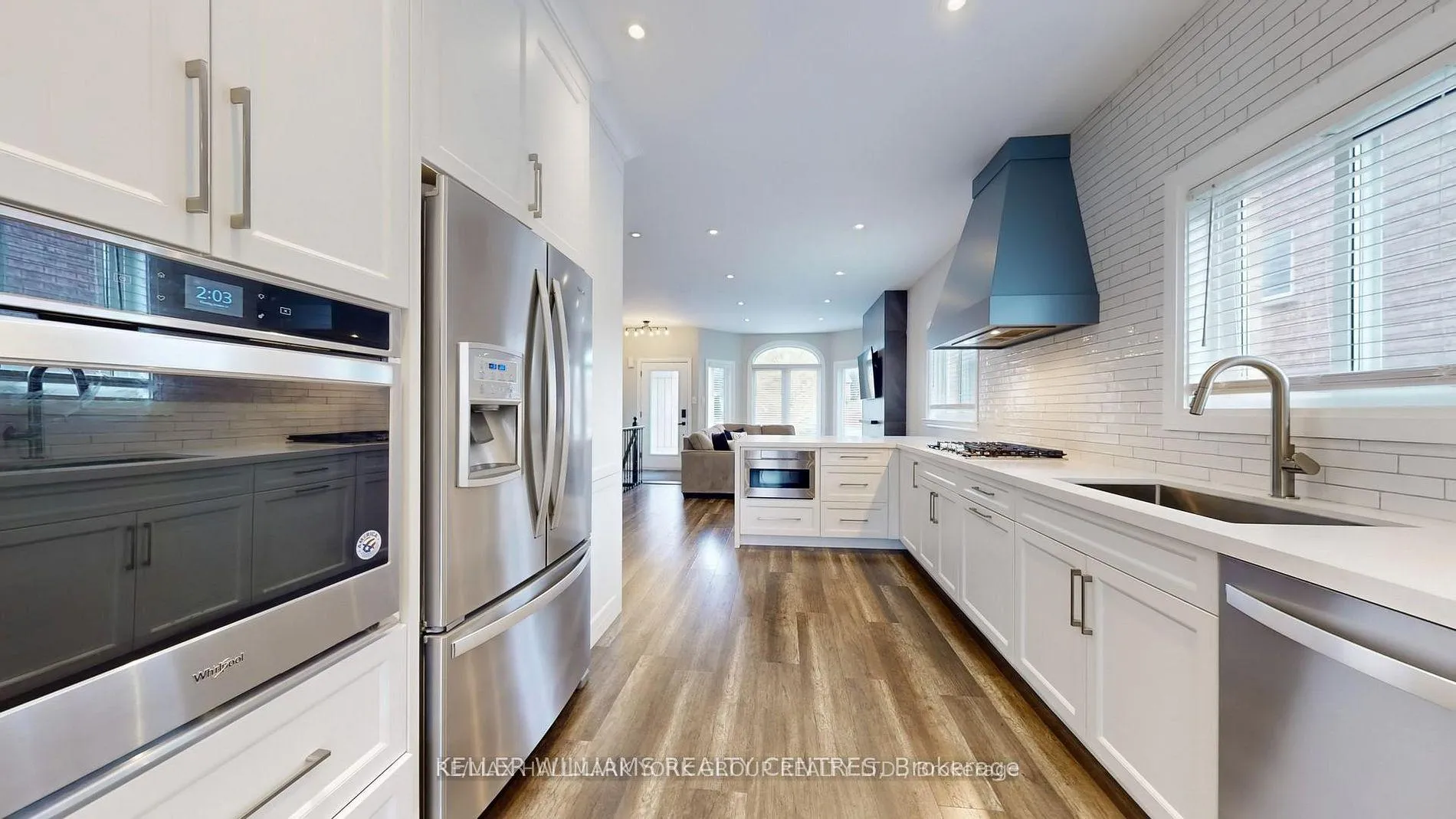 Photo 14 of 196 Marsellus Drive, Barrie, Holly — HOMEH