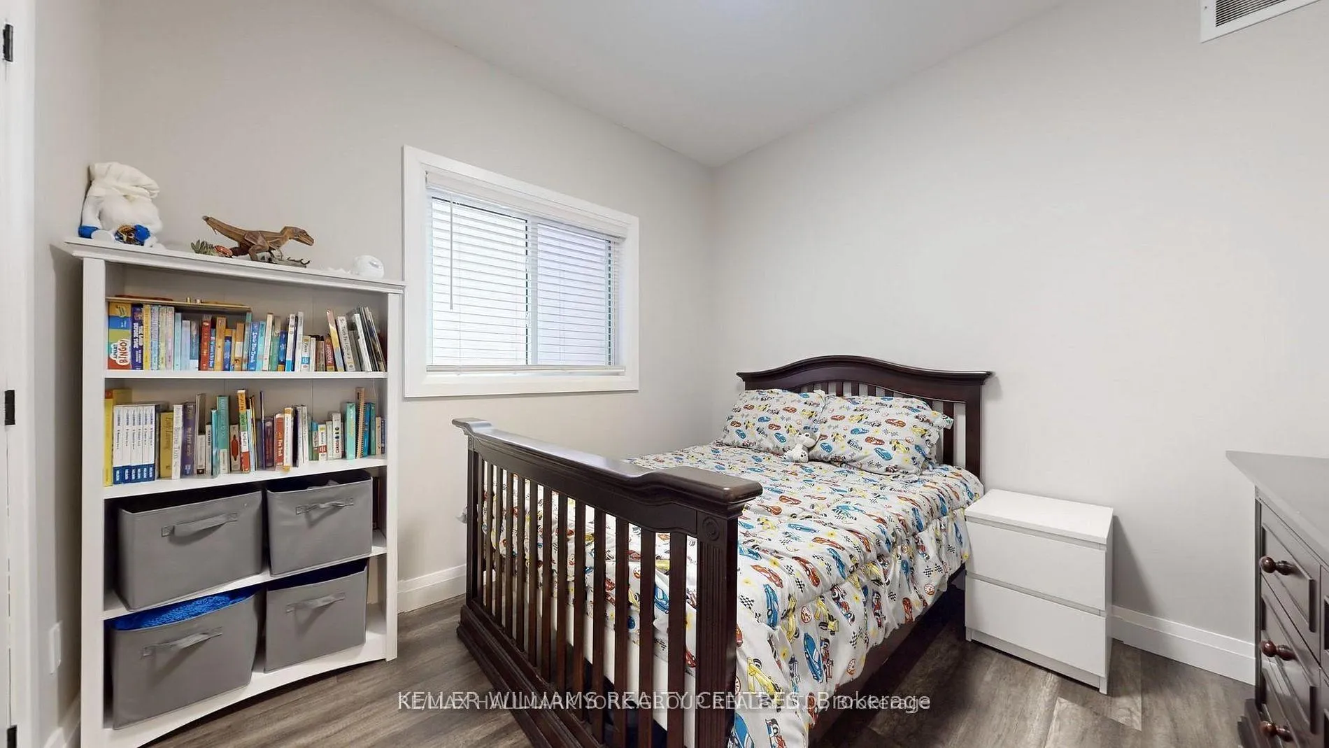 Photo 21 of 196 Marsellus Drive, Barrie, Holly — HOMEH