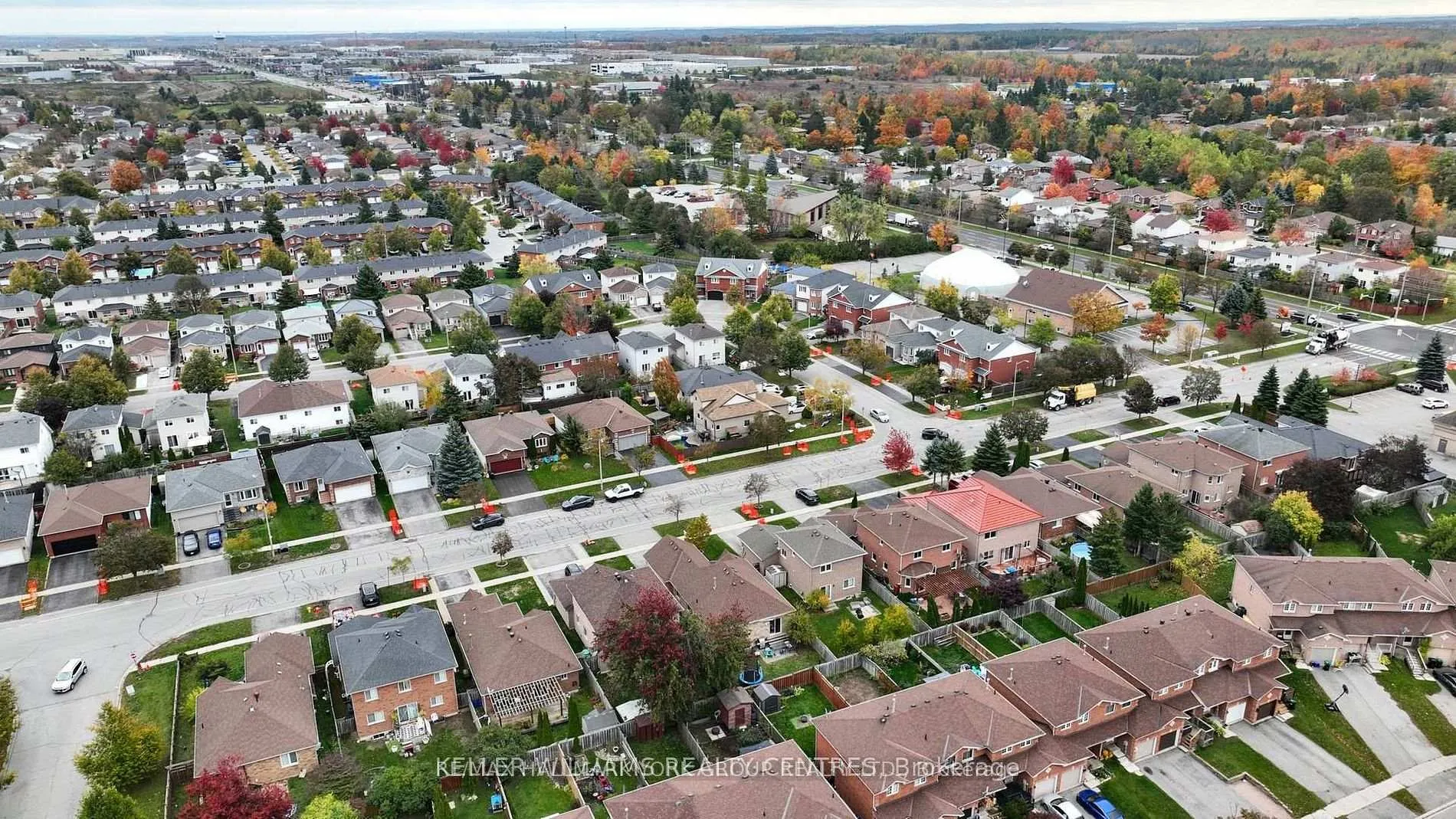 Photo 41 of 196 Marsellus Drive, Barrie, Holly — HOMEH