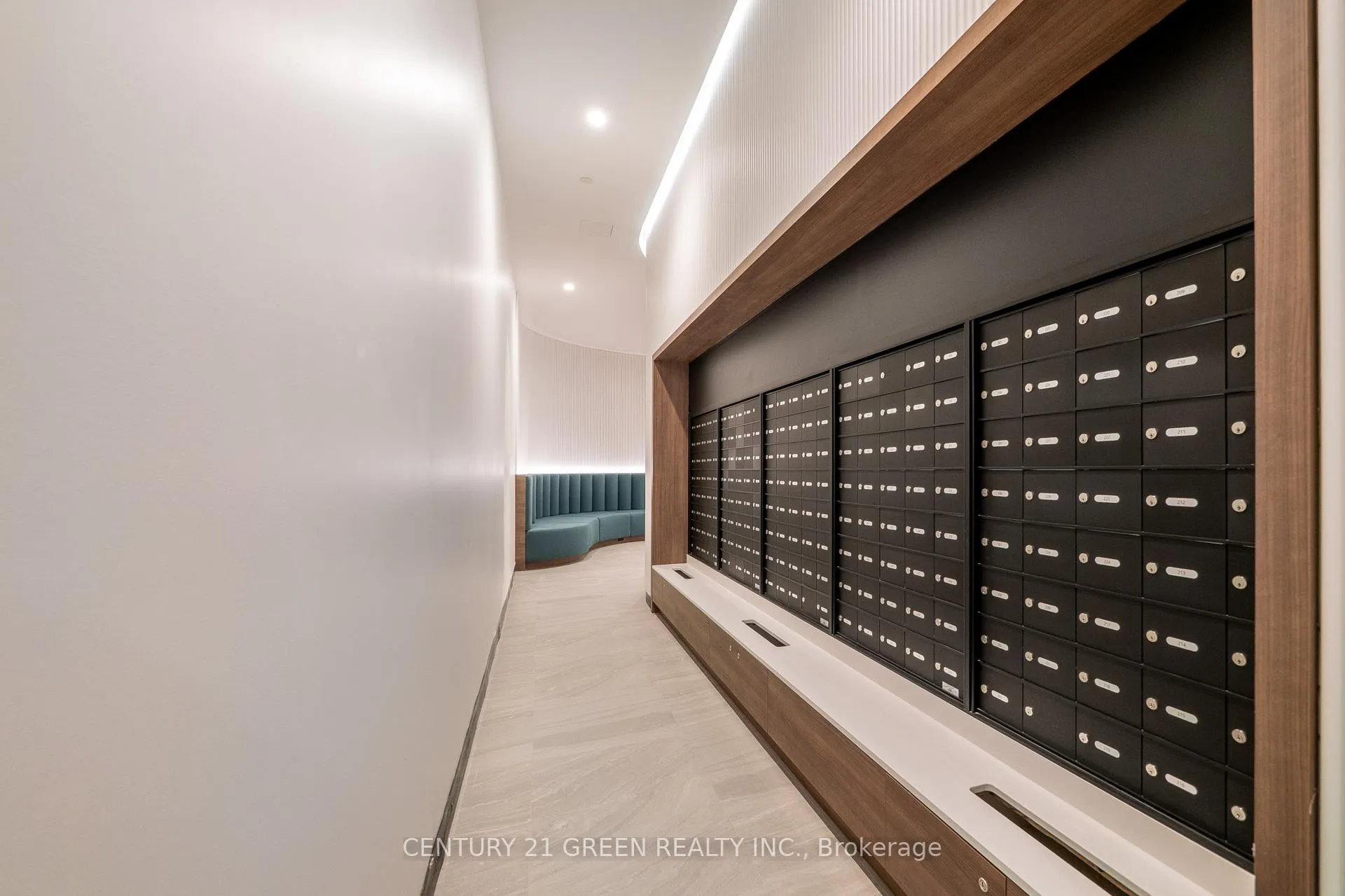 Photo 11 of Unit 216, 689 The Queensway, Etobicoke, Stonegate-Queensway — HOMEH