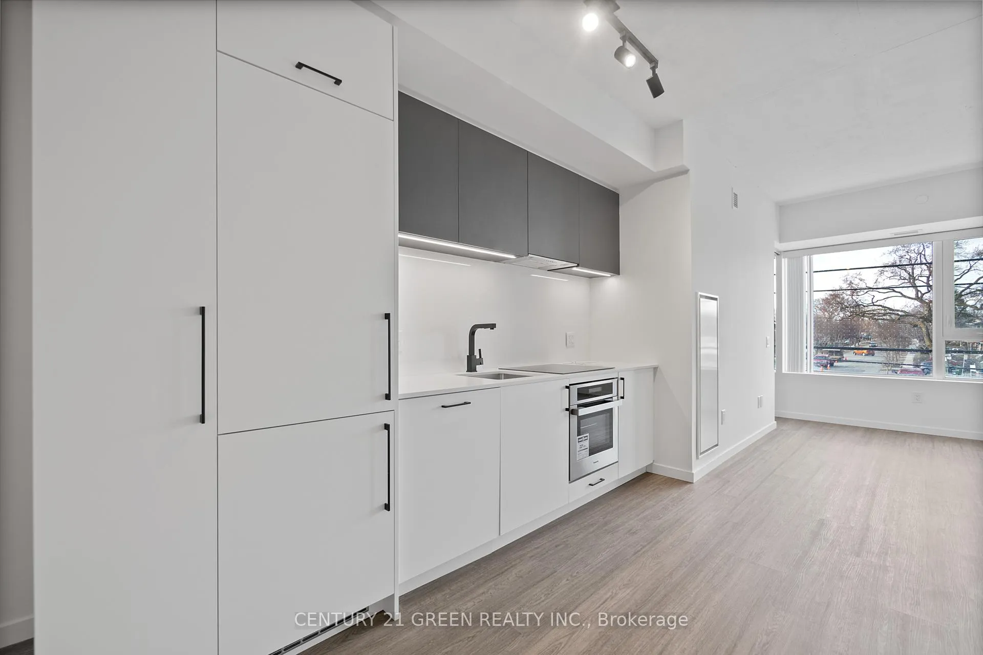 Photo 24 of Unit 216, 689 The Queensway, Etobicoke, Stonegate-Queensway — HOMEH