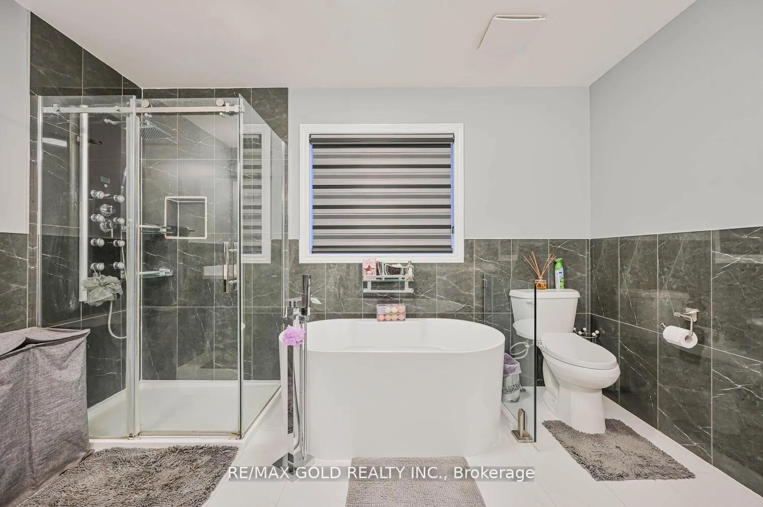 Photo 29 of 15 Vanwood Crescent, Brampton, Vales of Castlemore — HOMEH