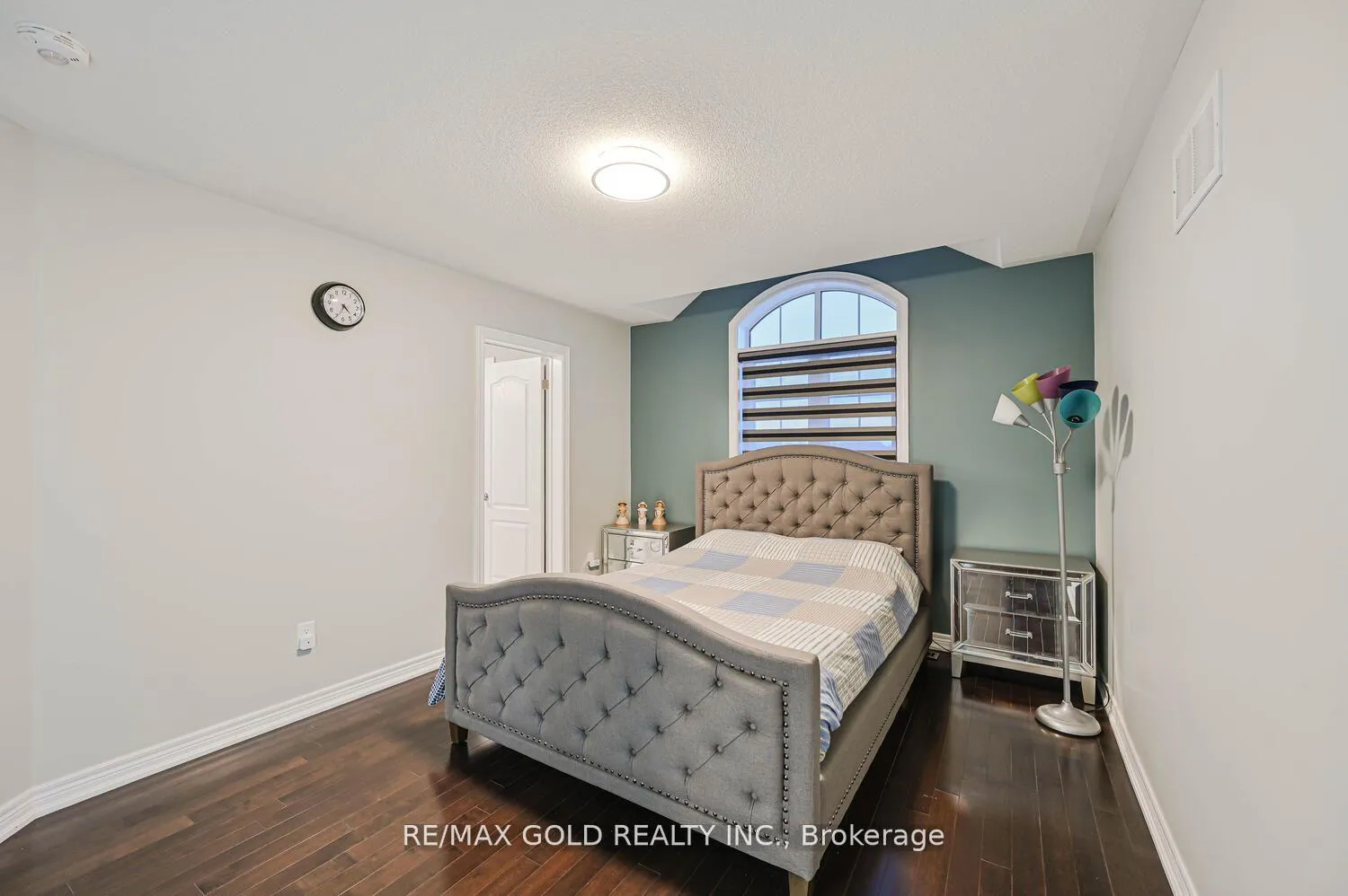 Photo 32 of 15 Vanwood Crescent, Brampton, Vales of Castlemore — HOMEH