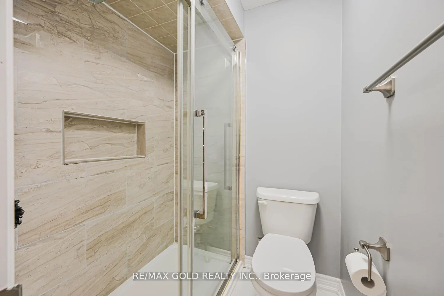 Photo 39 of 15 Vanwood Crescent, Brampton, Vales of Castlemore — HOMEH