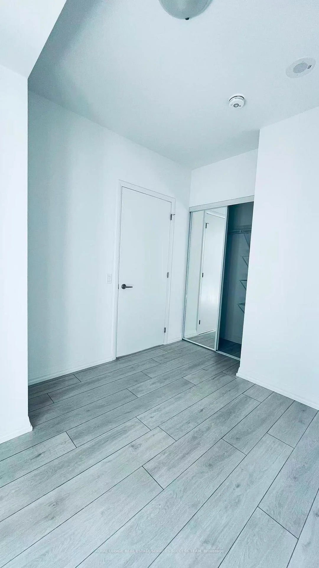 Photo 6 of Unit 2115, 400 king Street W, Toronto, Waterfront Communities — HOMEH