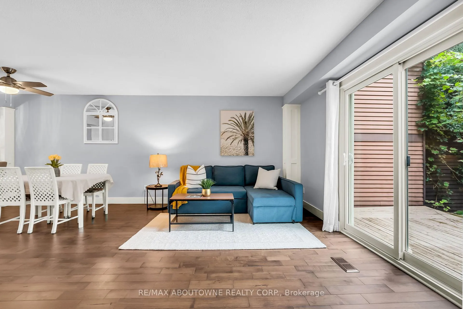 Photo 12 of 2260 Manchester Drive, Burlington, Brant Hills — HOMEH