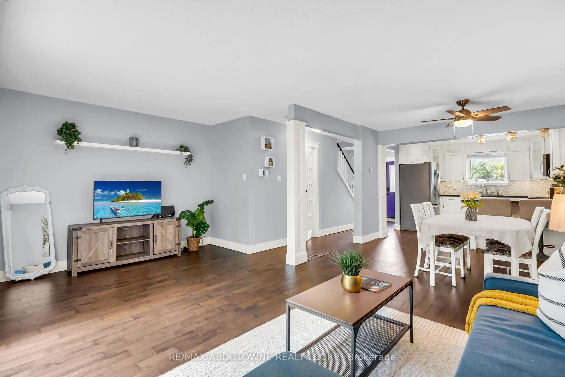 Photo 14 of 2260 Manchester Drive, Burlington, Brant Hills — HOMEH