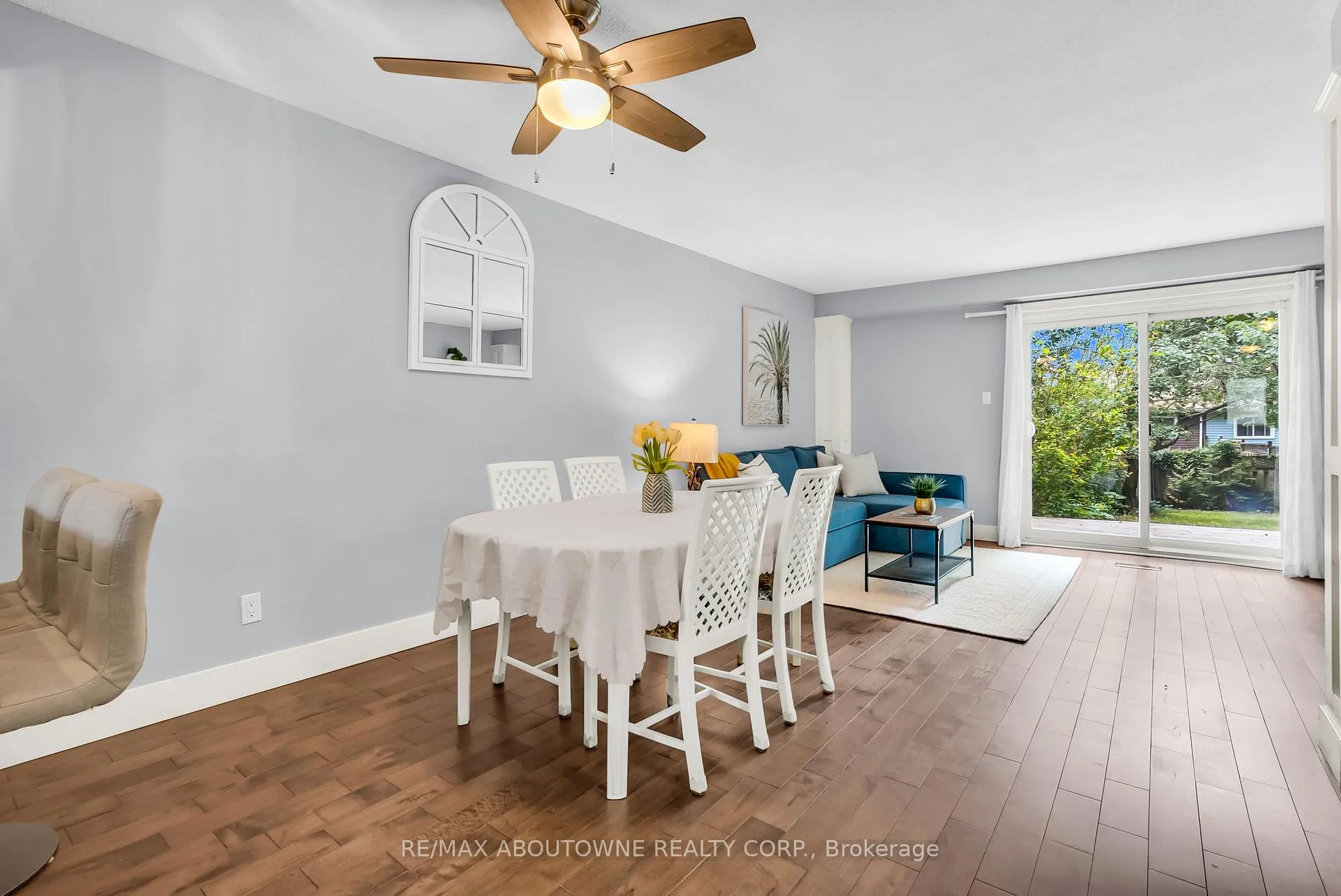 Photo 17 of 2260 Manchester Drive, Burlington, Brant Hills — HOMEH