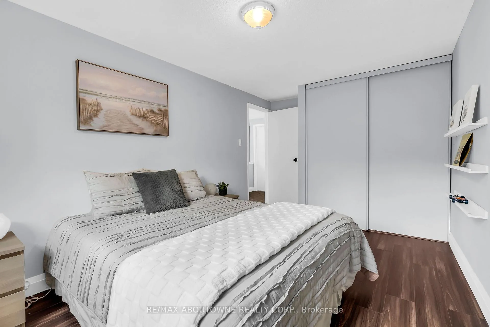 Photo 28 of 2260 Manchester Drive, Burlington, Brant Hills — HOMEH