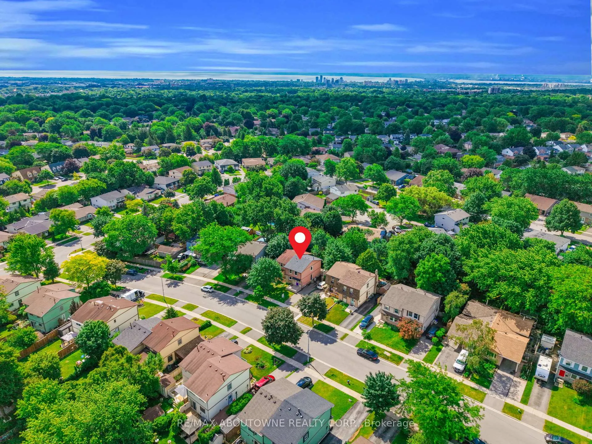 Photo 47 of 2260 Manchester Drive, Burlington, Brant Hills — HOMEH