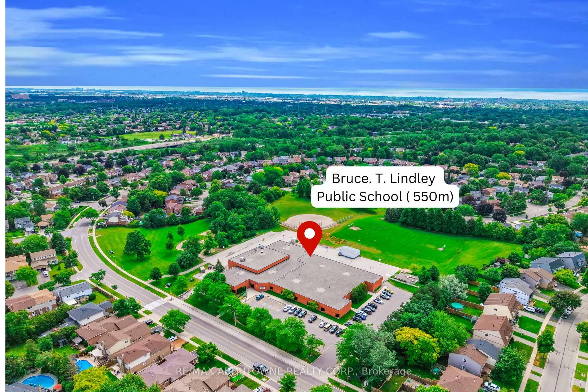 Photo 48 of 2260 Manchester Drive, Burlington, Brant Hills — HOMEH