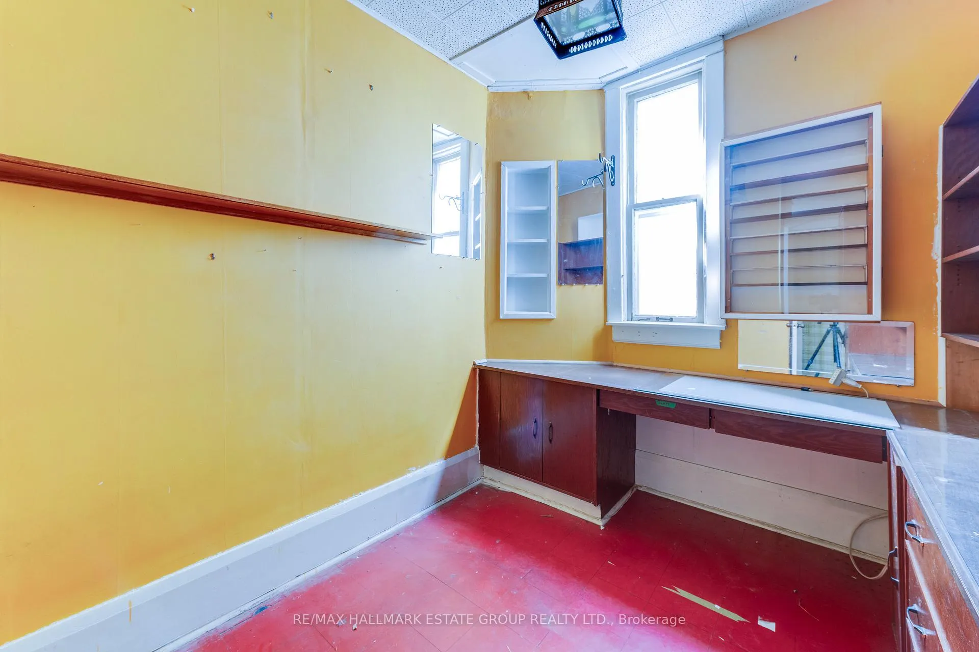 Photo 13 of 160 Coxwell Avenue, Toronto, Greenwood-Coxwell — HOMEH