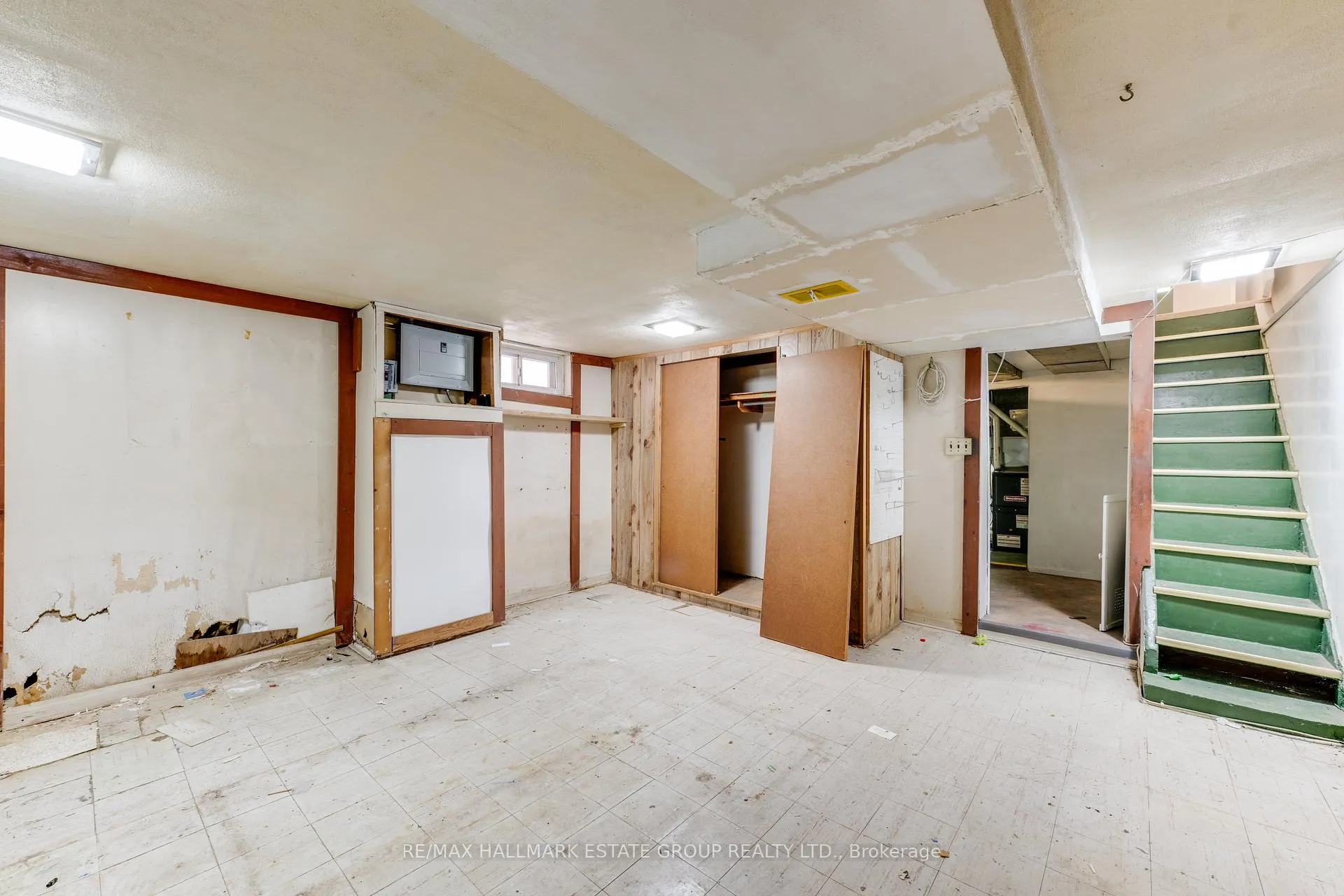 Photo 40 of 160 Coxwell Avenue, Toronto, Greenwood-Coxwell — HOMEH
