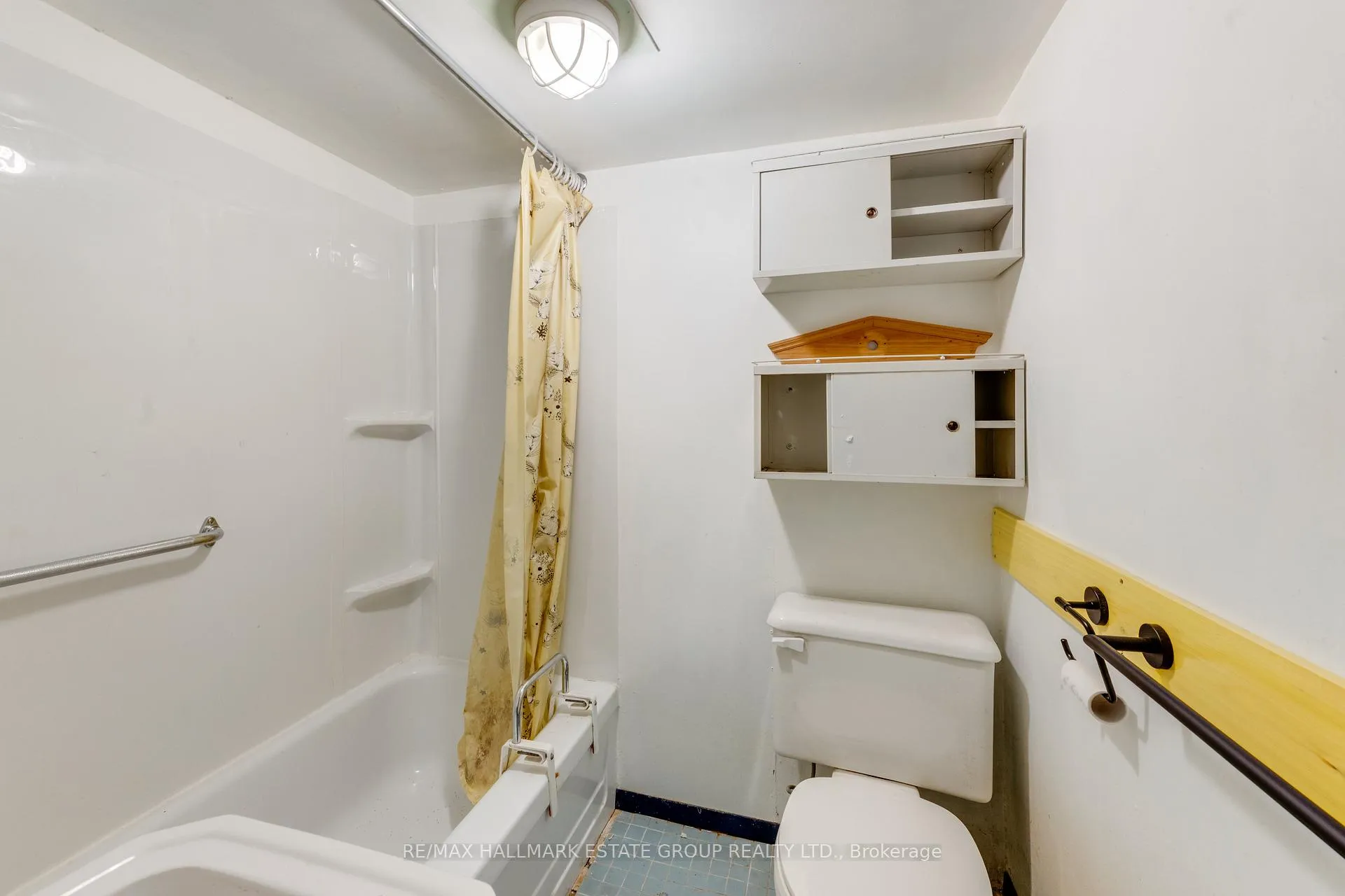 Photo 41 of 160 Coxwell Avenue, Toronto, Greenwood-Coxwell — HOMEH