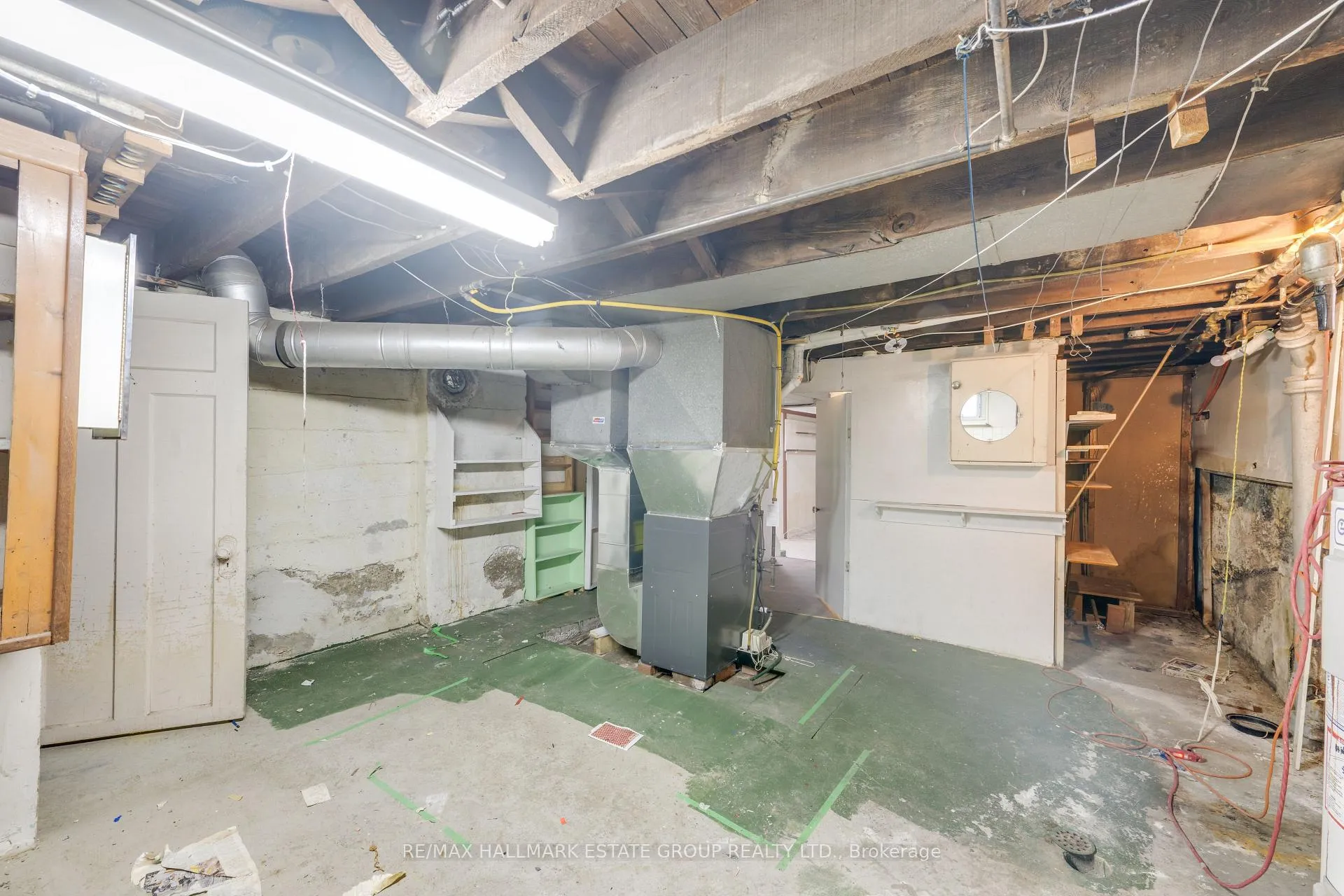 Photo 43 of 160 Coxwell Avenue, Toronto, Greenwood-Coxwell — HOMEH