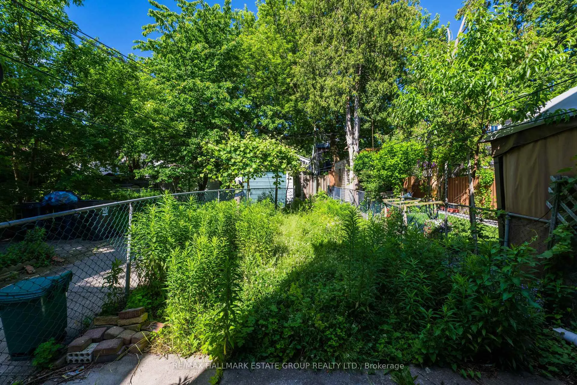 Photo 45 of 160 Coxwell Avenue, Toronto, Greenwood-Coxwell — HOMEH