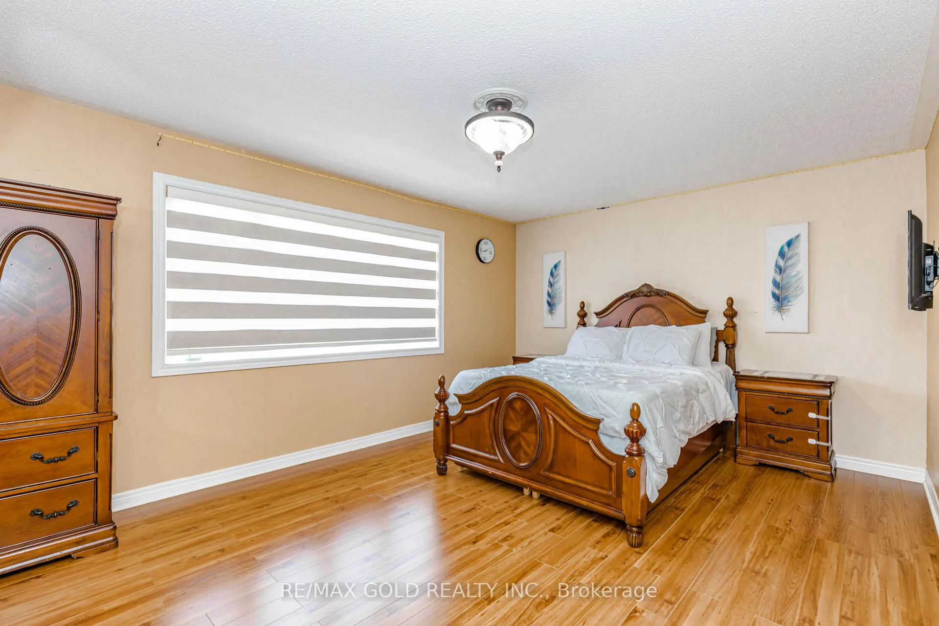 Photo 23 of 548 Fernforest Drive, Brampton, Sandringham-Wellington — HOMEH