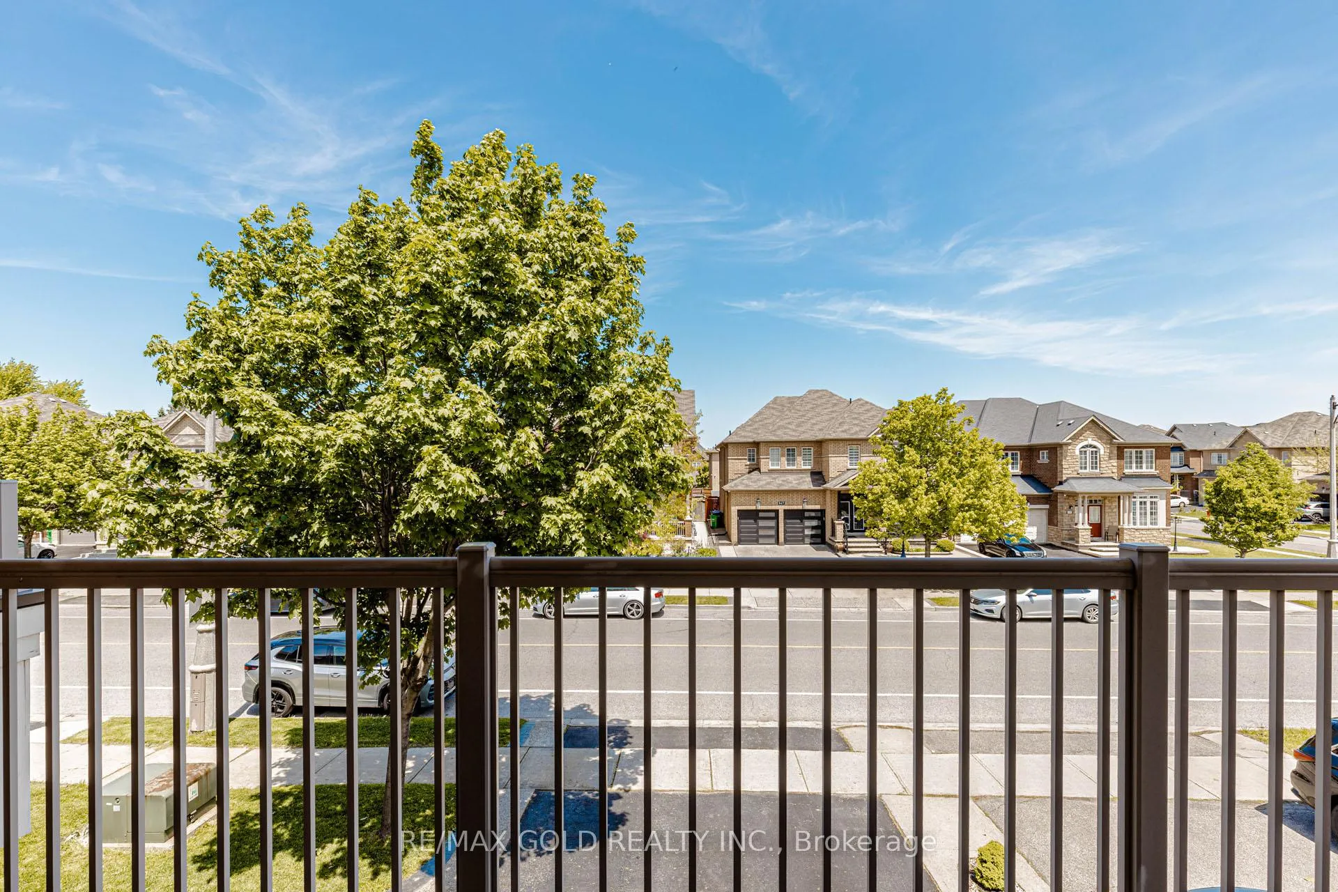 Photo 39 of 548 Fernforest Drive, Brampton, Sandringham-Wellington — HOMEH