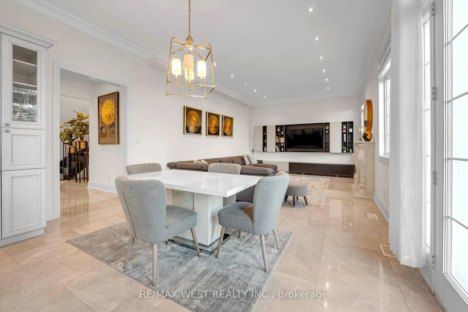 Photo 14 of 9 Interlacken Drive, Brampton, Credit Valley — HOMEH
