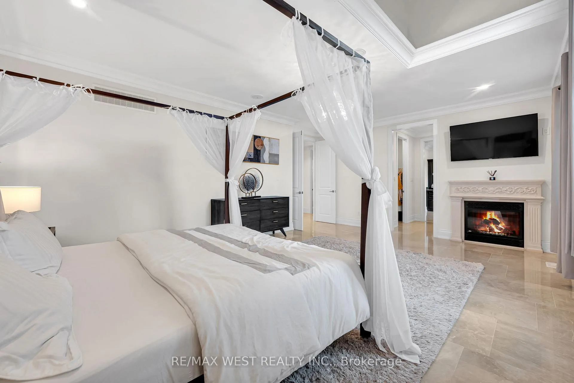 Photo 20 of 9 Interlacken Drive, Brampton, Credit Valley — HOMEH