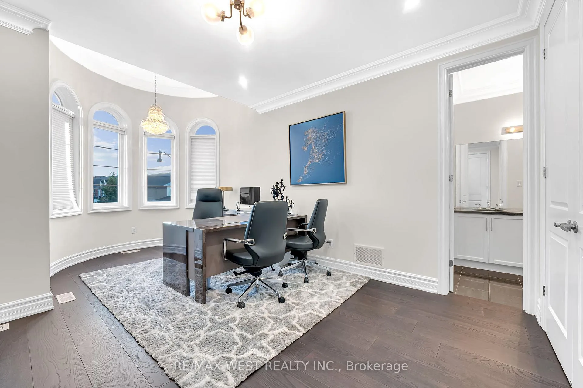 Photo 26 of 9 Interlacken Drive, Brampton, Credit Valley — HOMEH