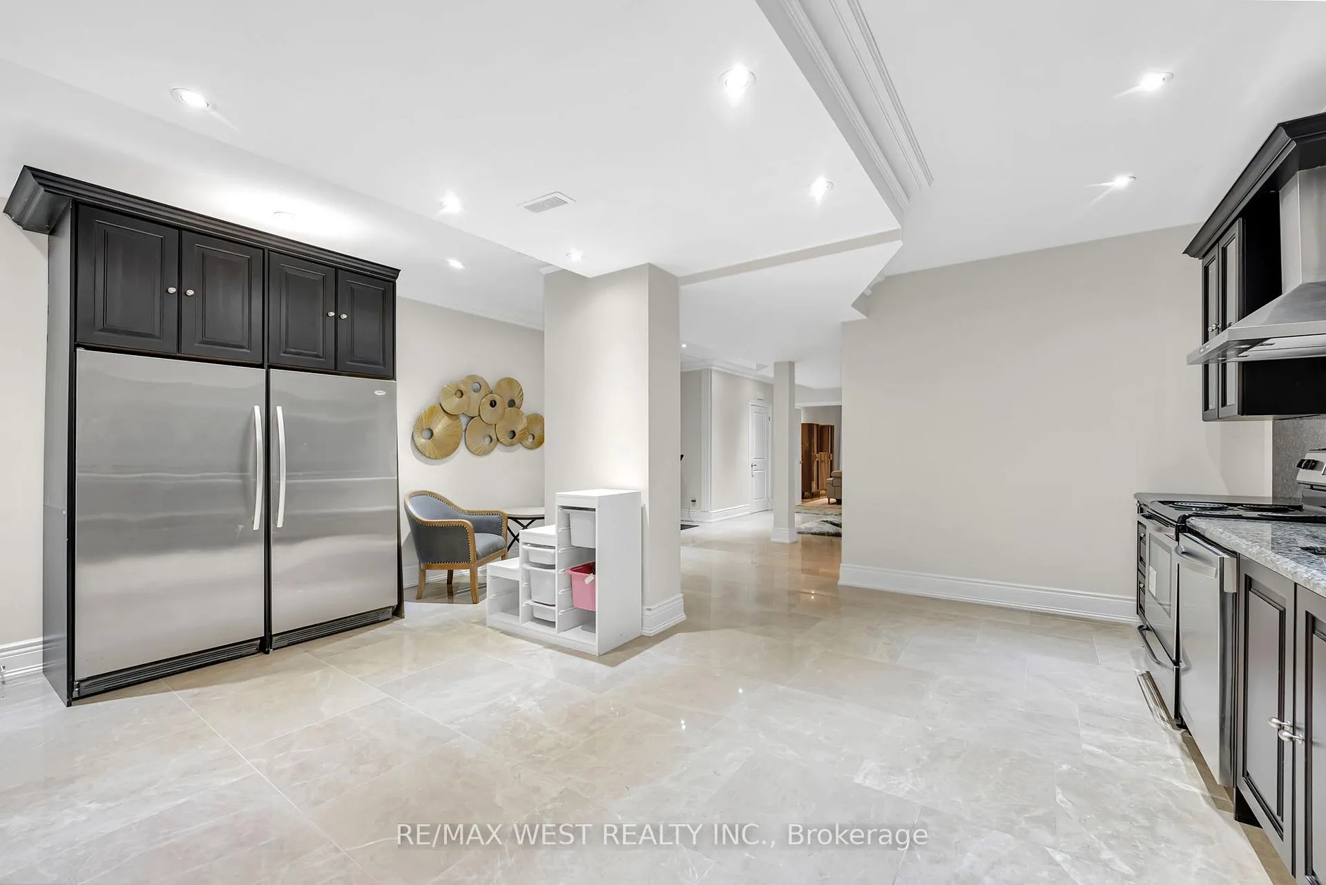 Photo 36 of 9 Interlacken Drive, Brampton, Credit Valley — HOMEH