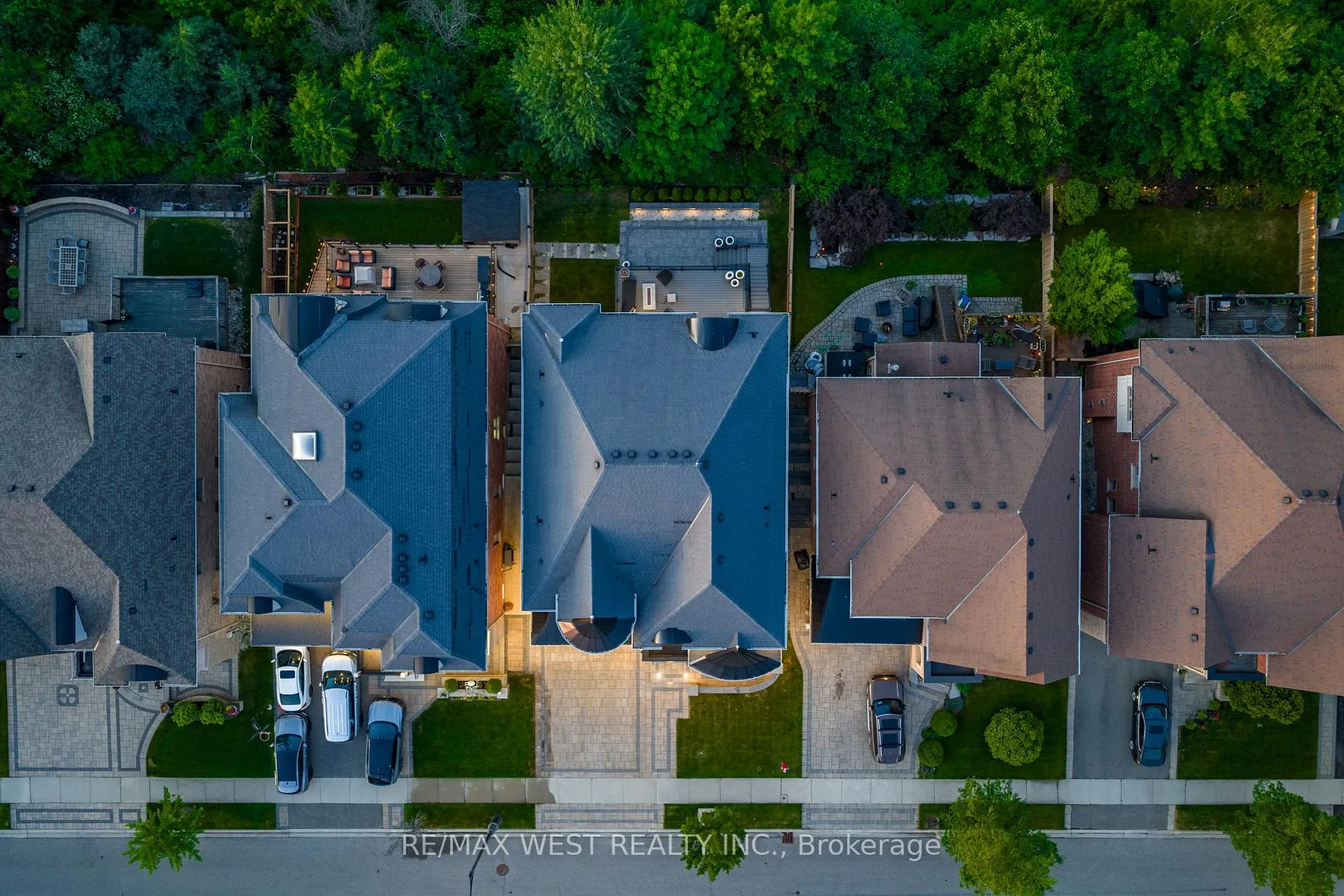 Photo 46 of 9 Interlacken Drive, Brampton, Credit Valley — HOMEH