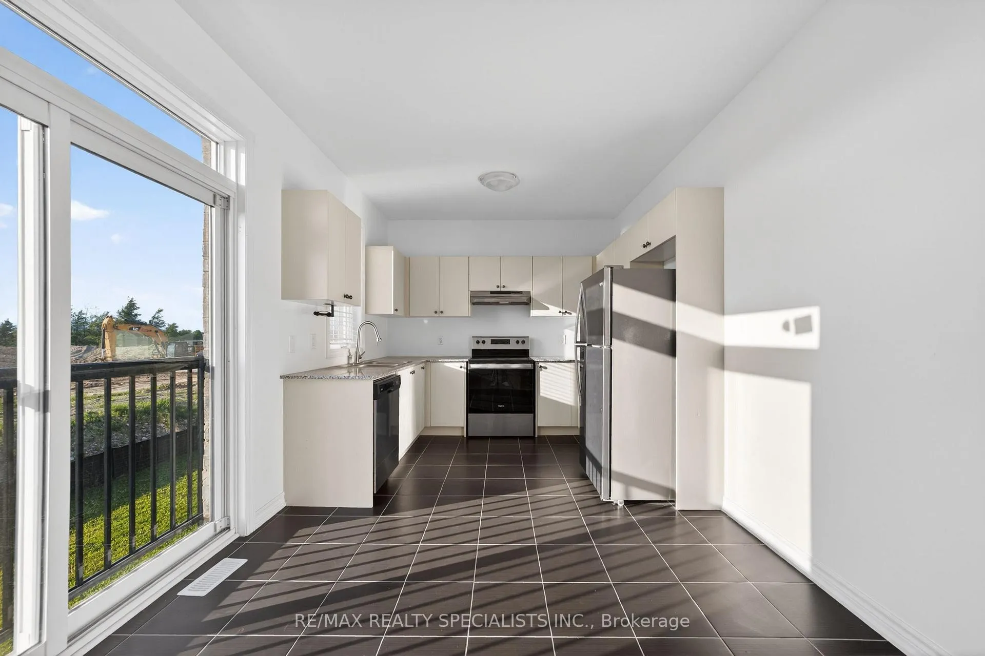 Photo 9 of 32 Mackenzie Street, Grey Highlands — HOMEH