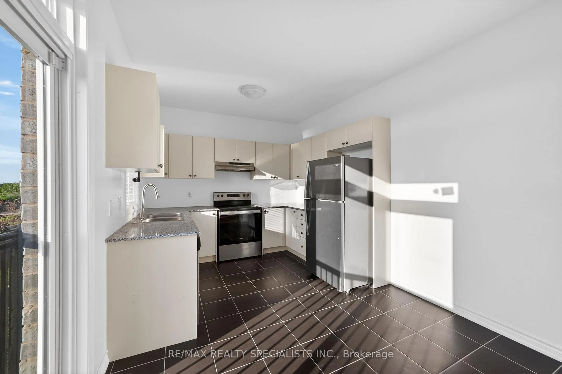 Photo 10 of 32 Mackenzie Street, Grey Highlands — HOMEH