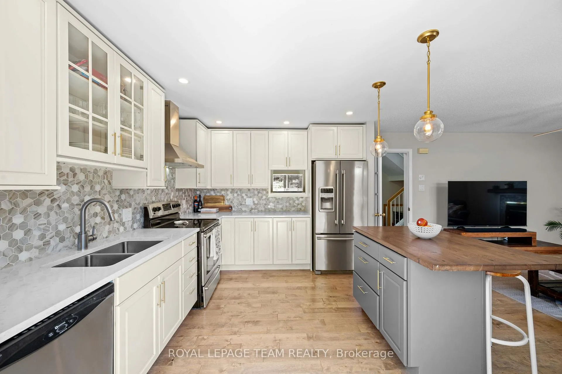 Photo 22 of 73 Deerfox Drive, Ottawa, Barrhaven - Longfields — HOMEH