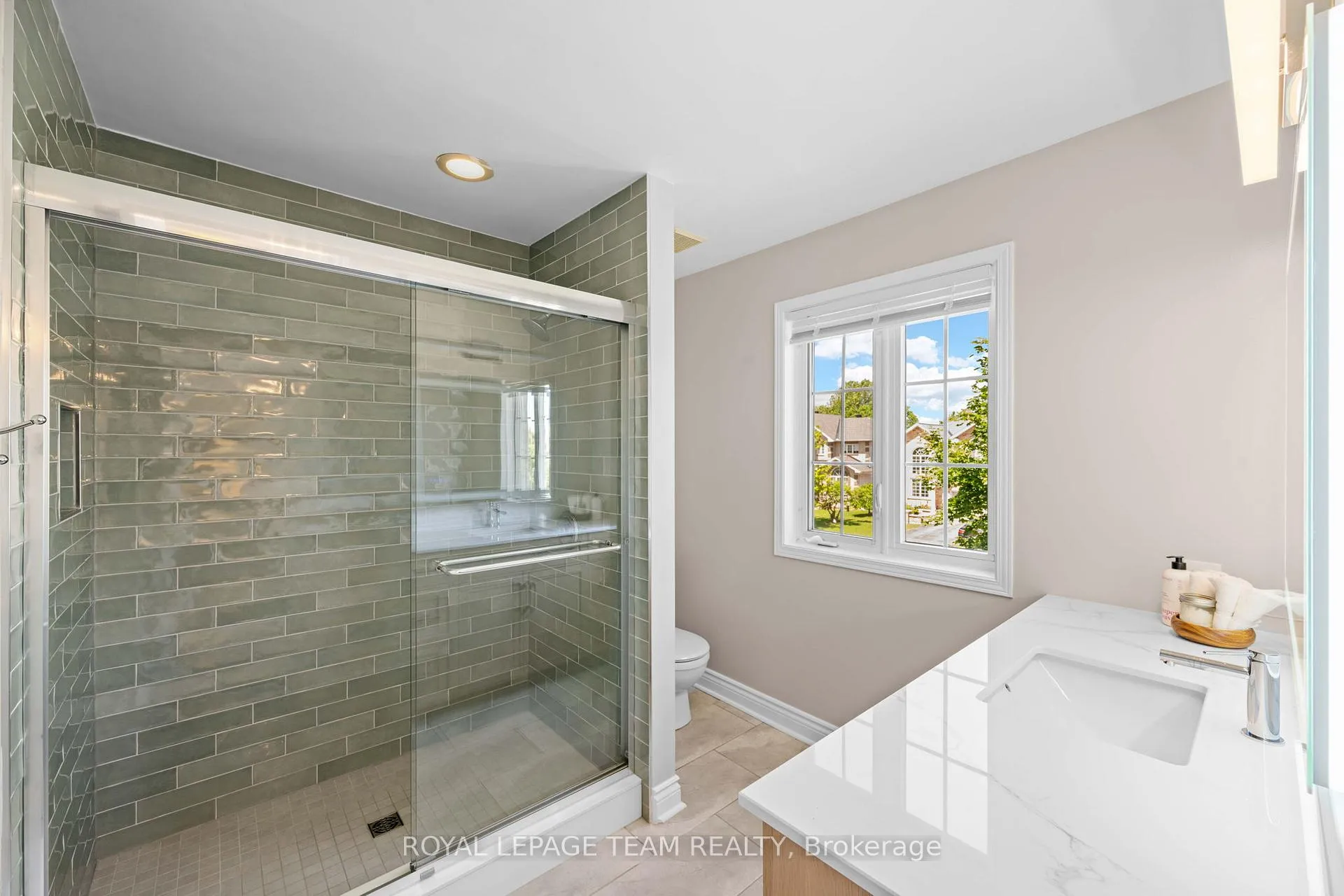 Photo 27 of 73 Deerfox Drive, Ottawa, Barrhaven - Longfields — HOMEH