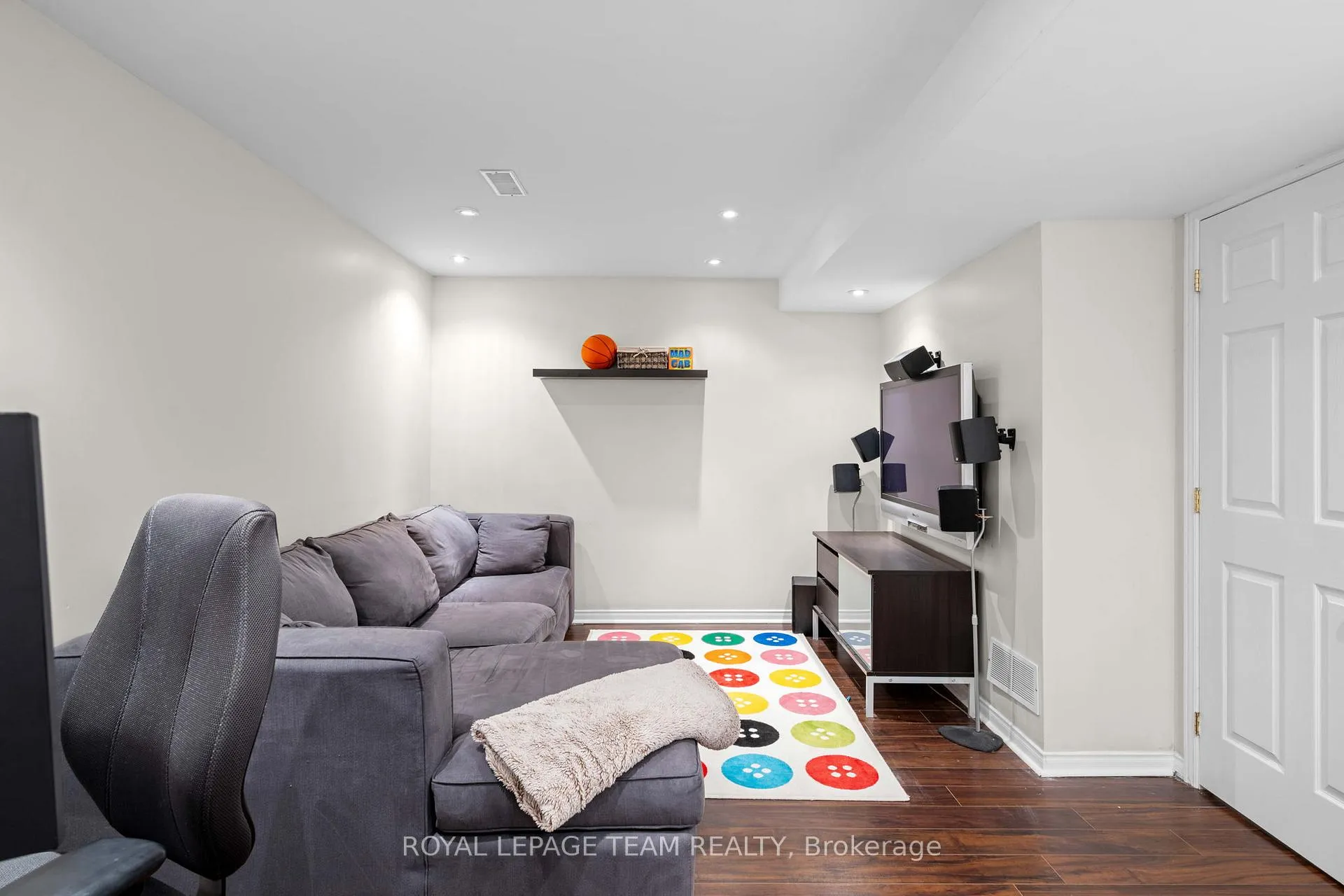 Photo 34 of 73 Deerfox Drive, Ottawa, Barrhaven - Longfields — HOMEH