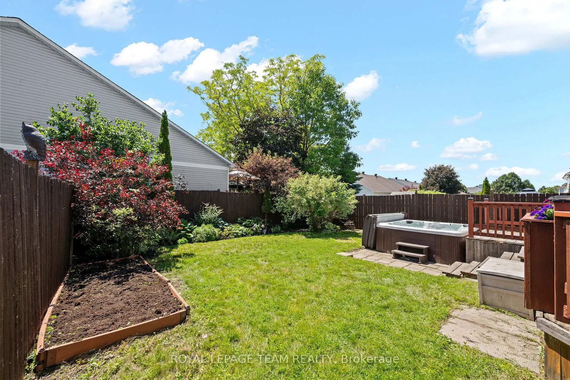 Photo 39 of 73 Deerfox Drive, Ottawa, Barrhaven - Longfields — HOMEH