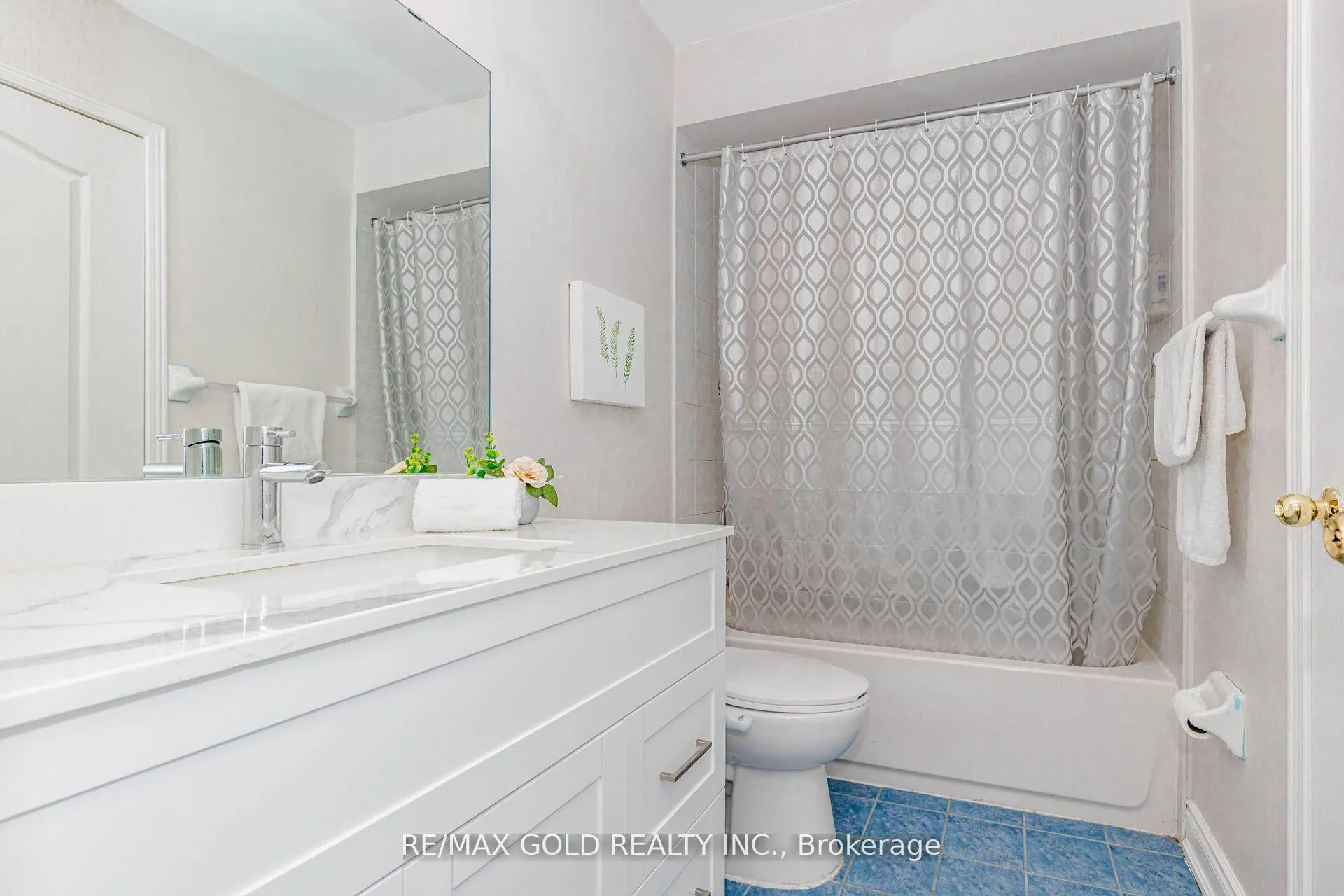 Photo 28 of 48 Sugarberry Drive, Brampton, Credit Valley — HOMEH