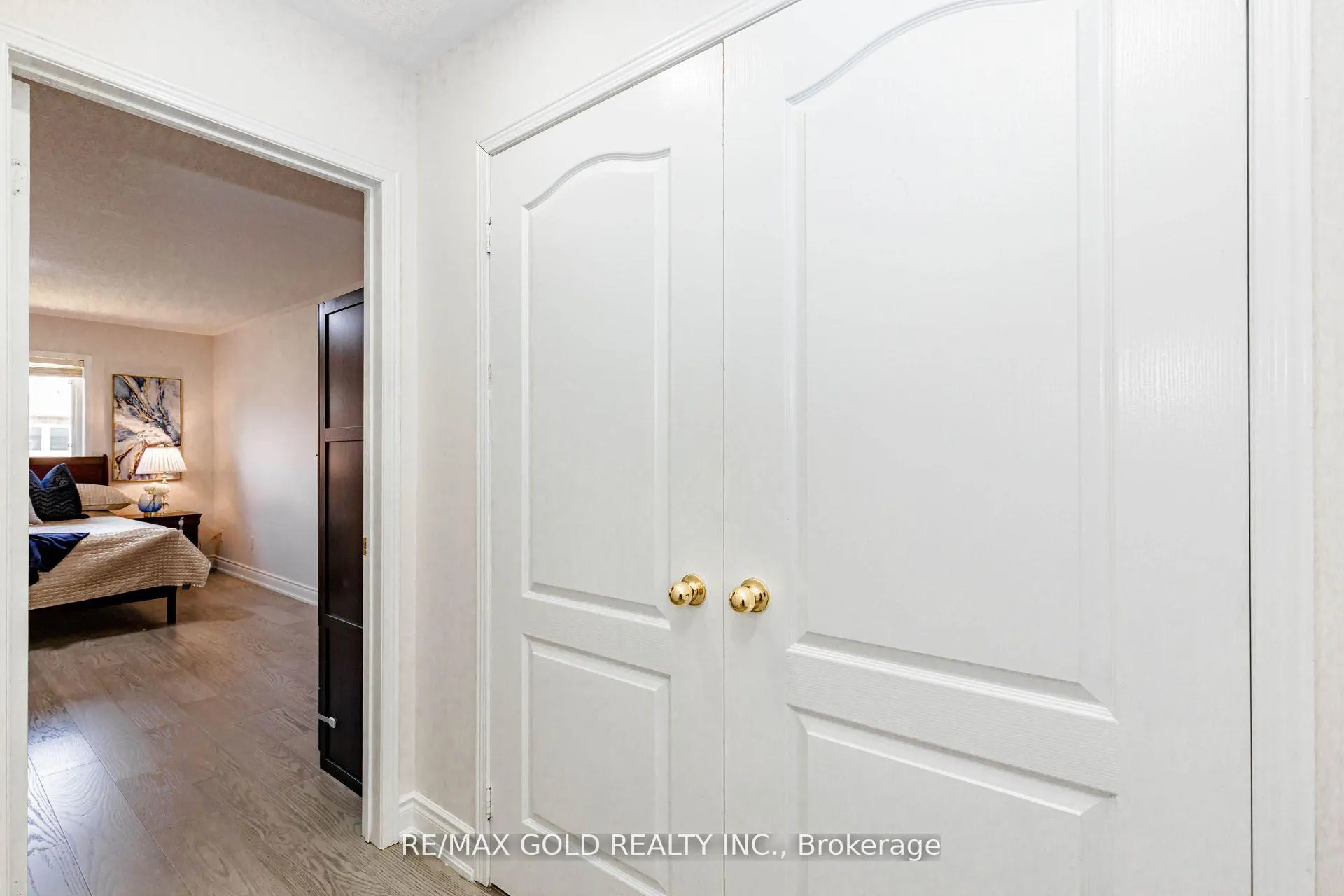 Photo 33 of 48 Sugarberry Drive, Brampton, Credit Valley — HOMEH