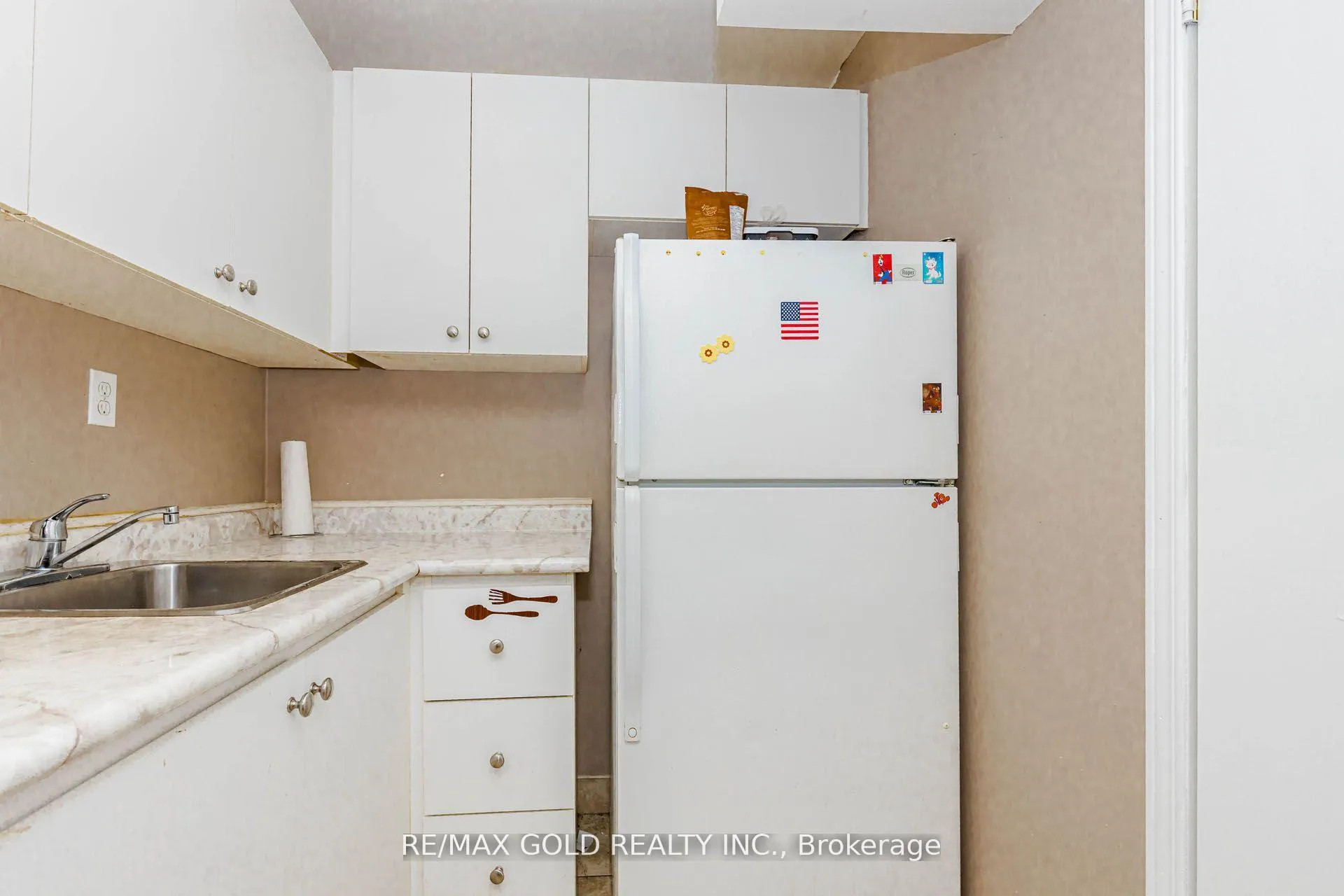 Photo 38 of 48 Sugarberry Drive, Brampton, Credit Valley — HOMEH