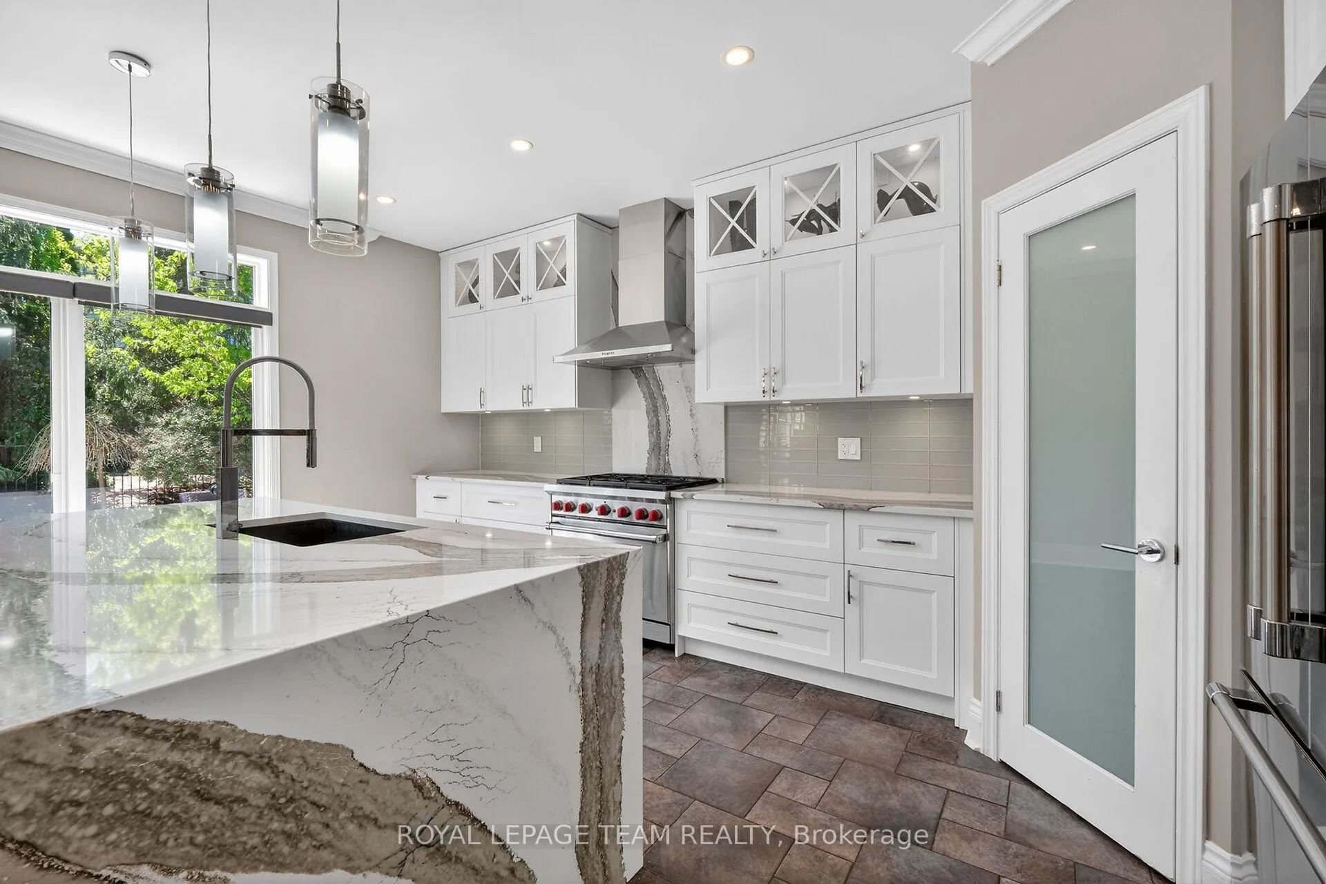 Photo 9 of 2886 Brigham Way, Ottawa, Upper Hunt Club — HOMEH