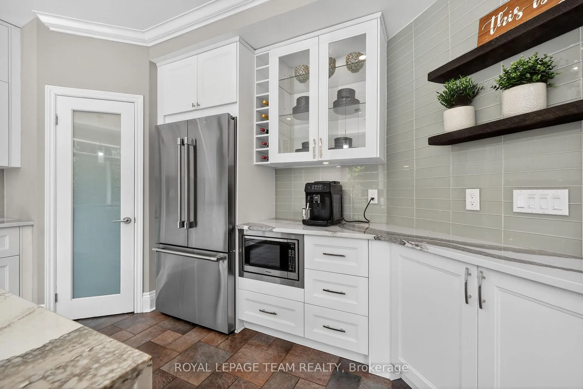 Photo 10 of 2886 Brigham Way, Ottawa, Upper Hunt Club — HOMEH