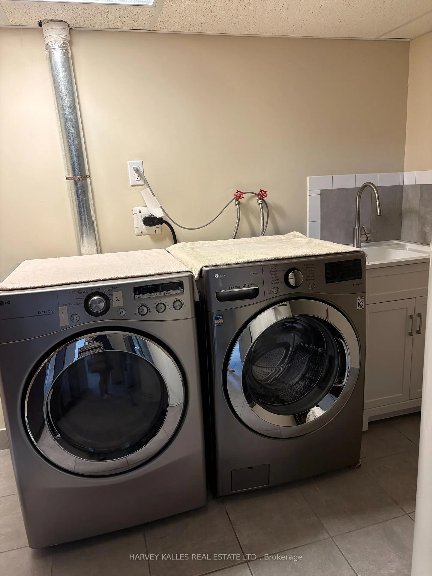Photo 9 of Unit Bsmt, 72 Button Road, Vaughan, West Woodbridge — HOMEH