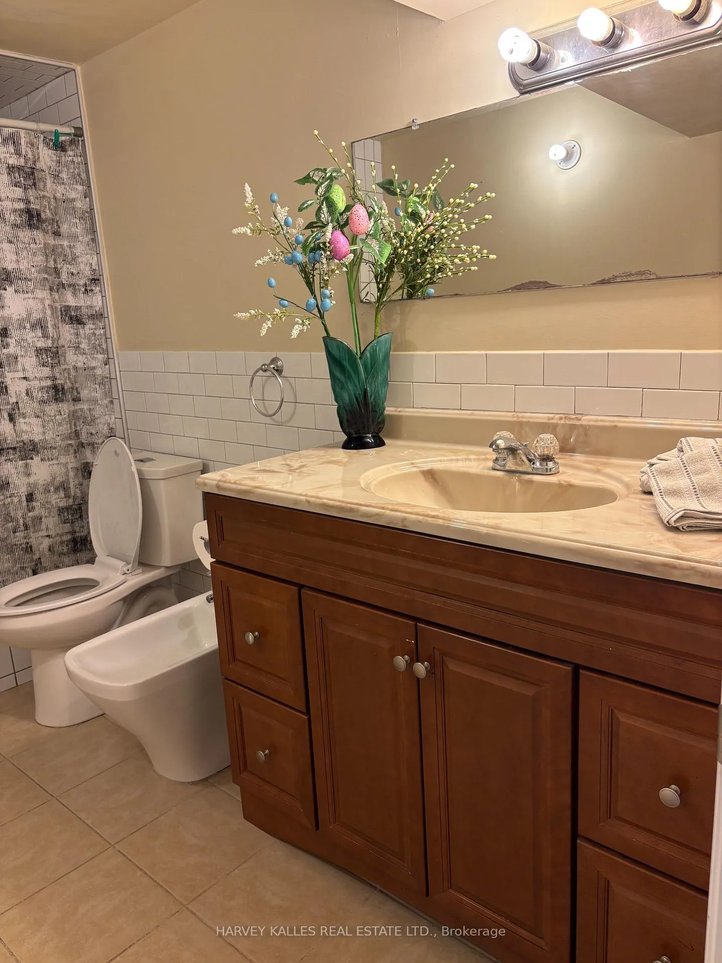 Photo 11 of Unit Bsmt, 72 Button Road, Vaughan, West Woodbridge — HOMEH