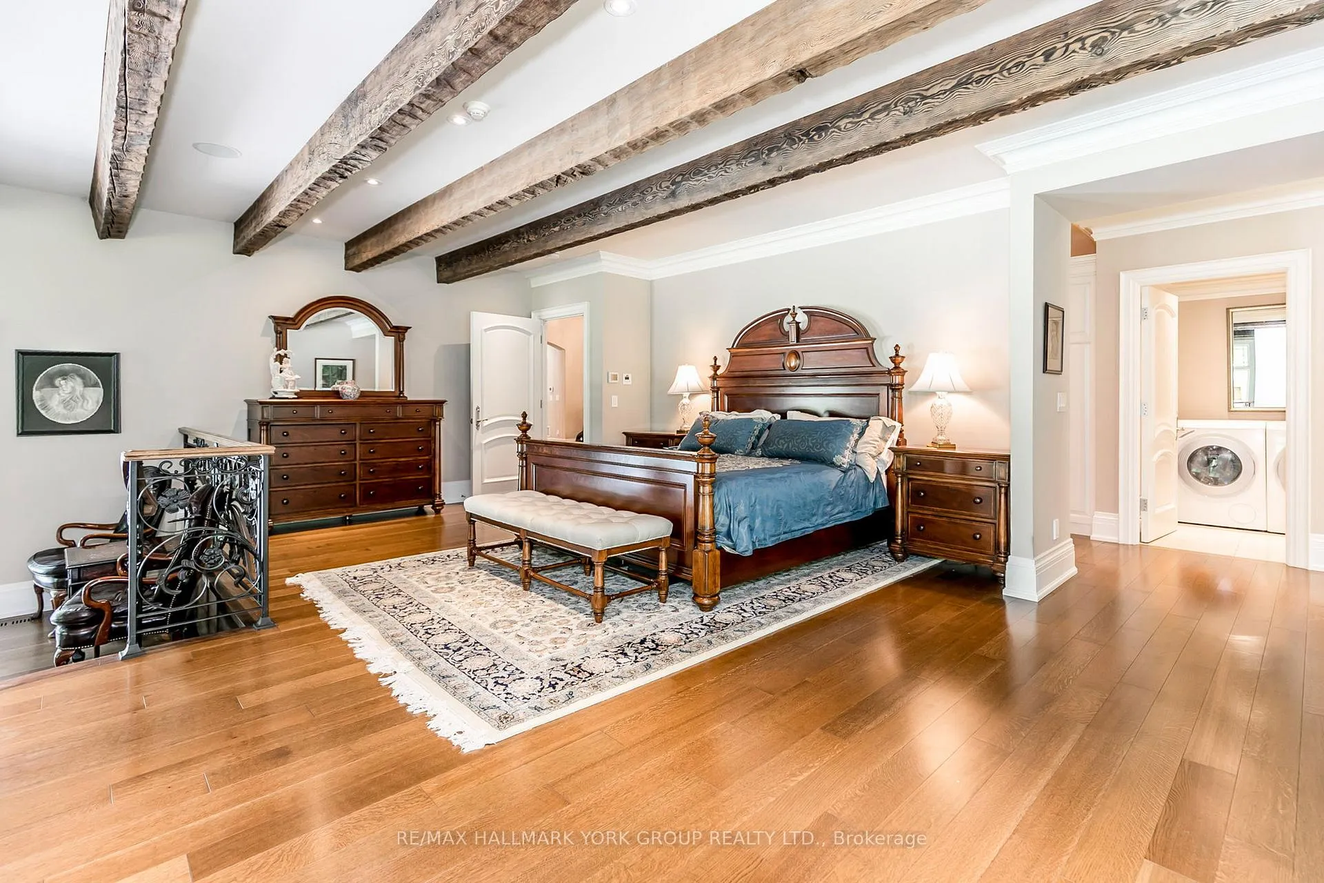 Photo 17 of 1865 Davis Drive W, King, Rural King — HOMEH