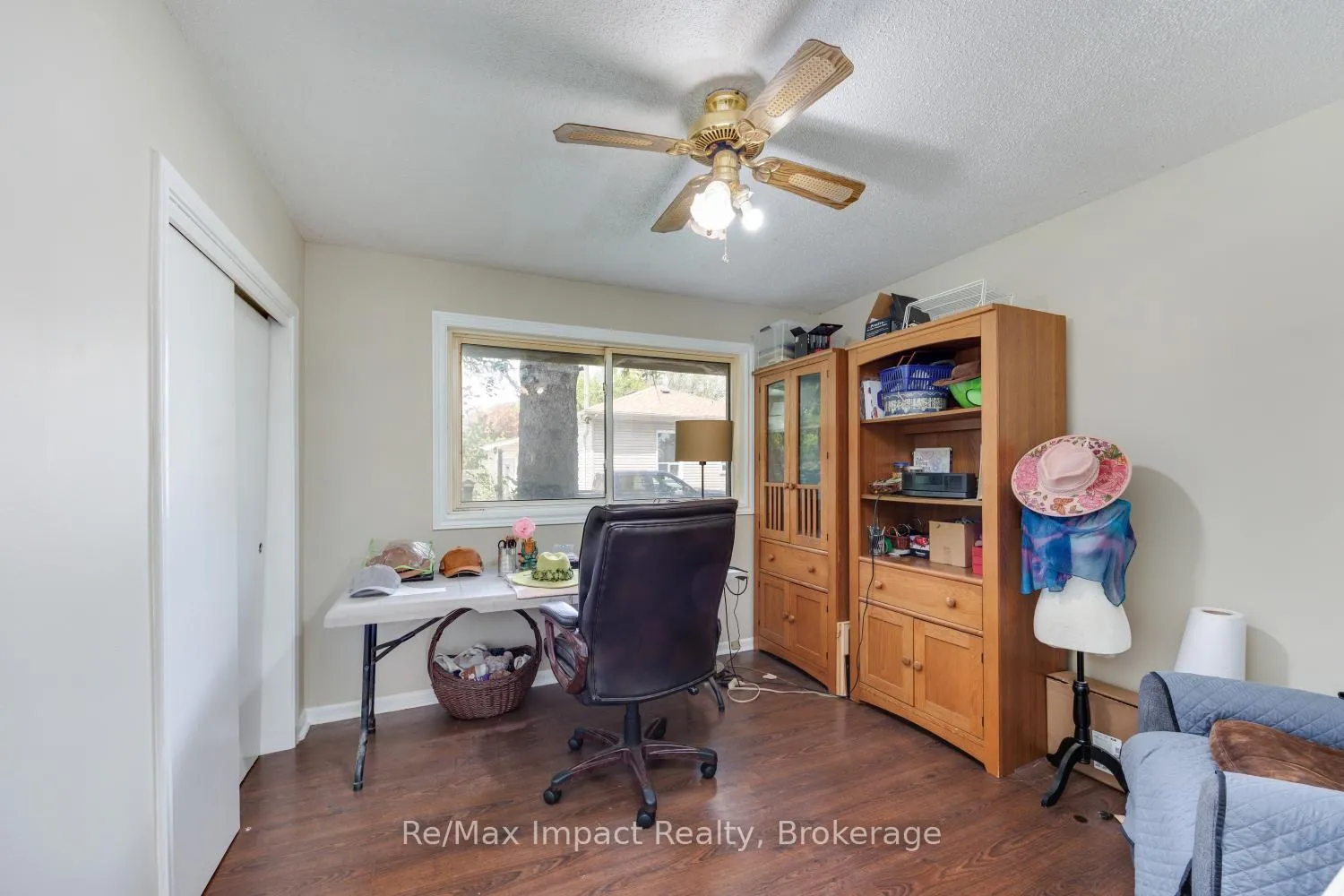 Photo 12 of 44 Brown Street, Clarington, Bowmanville — HOMEH