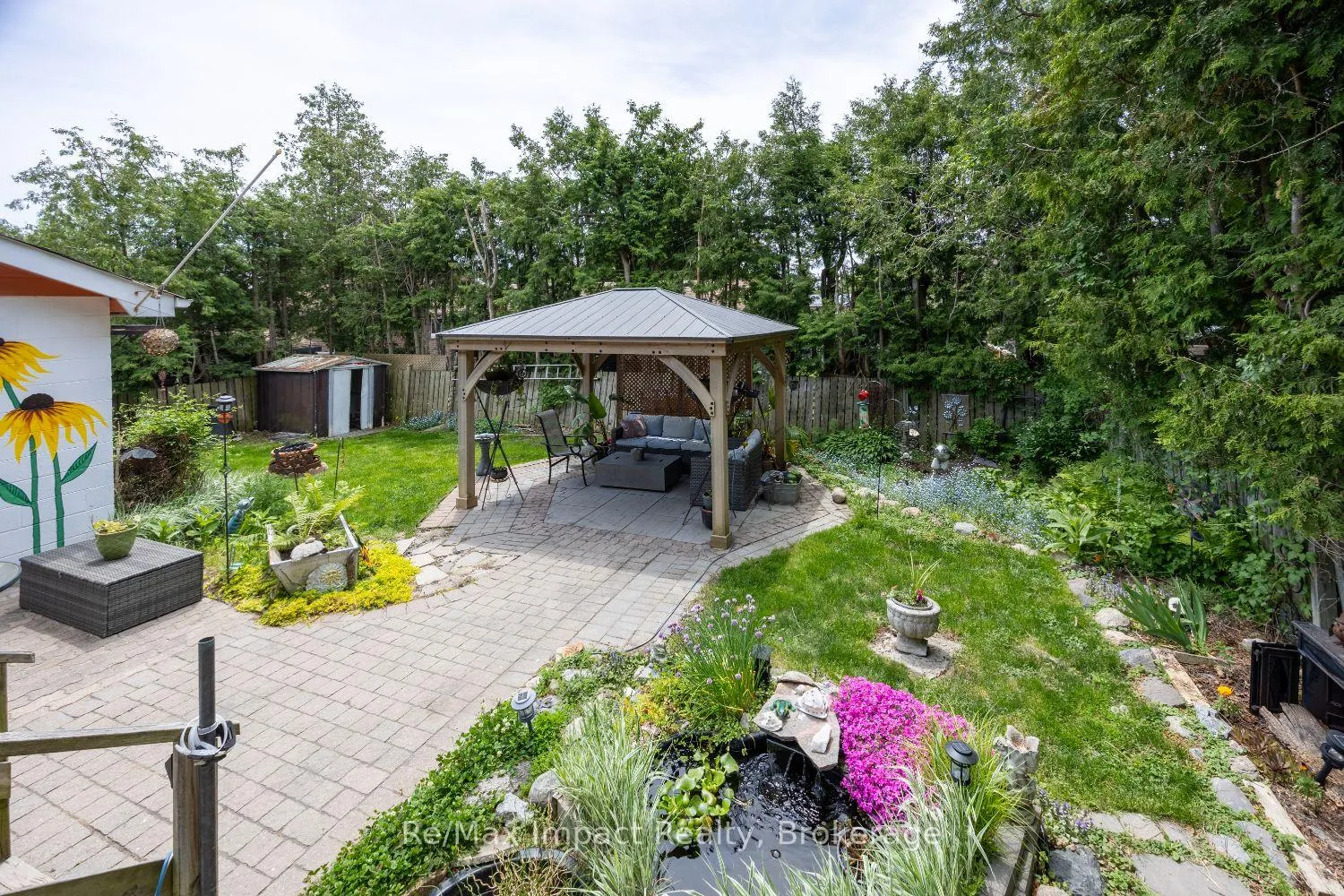 Photo 31 of 44 Brown Street, Clarington, Bowmanville — HOMEH