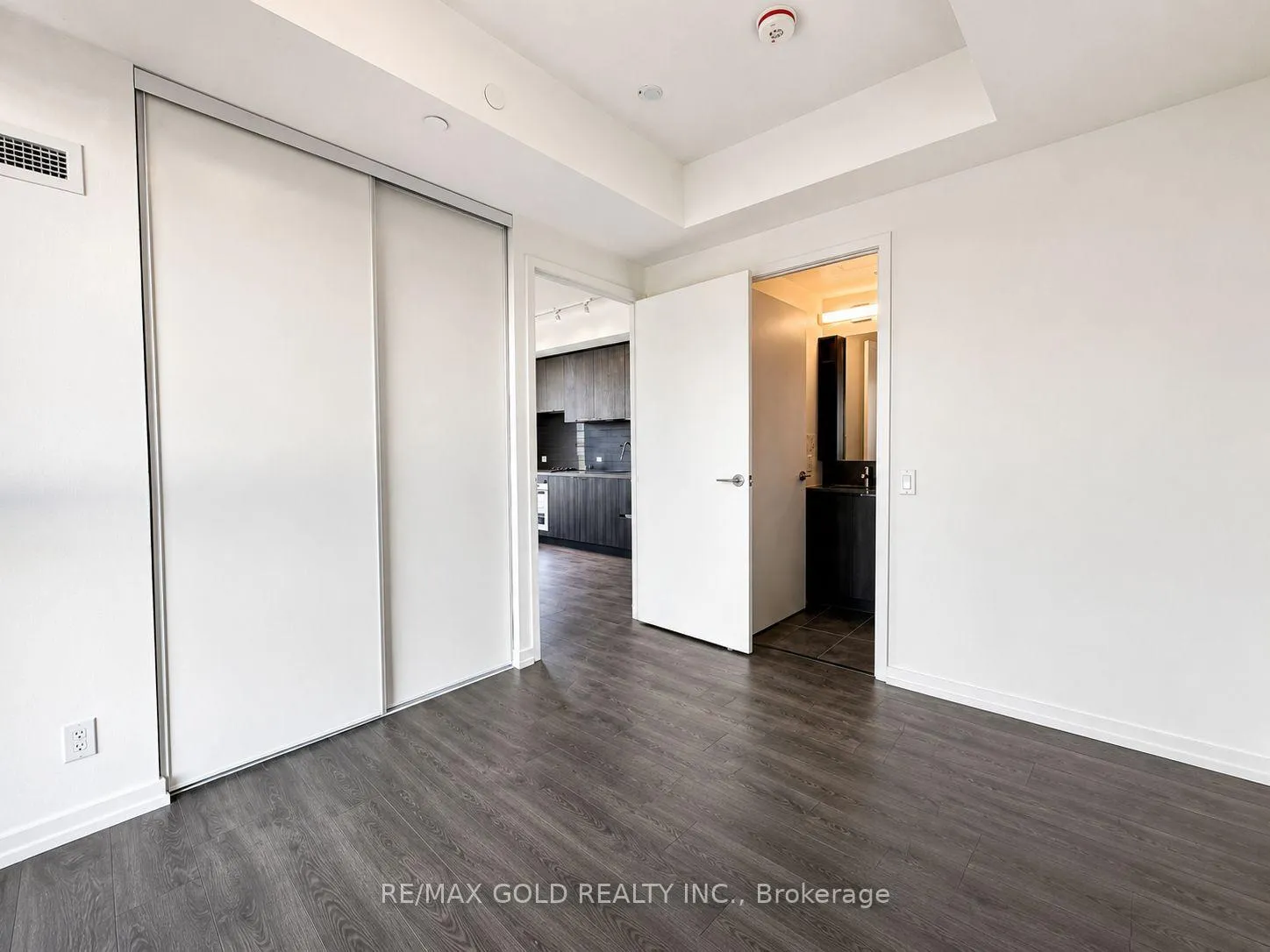 Photo 5 of Unit 3606, 7890 Jane Street, Vaughan, Vaughan Corporate Centre — HOMEH